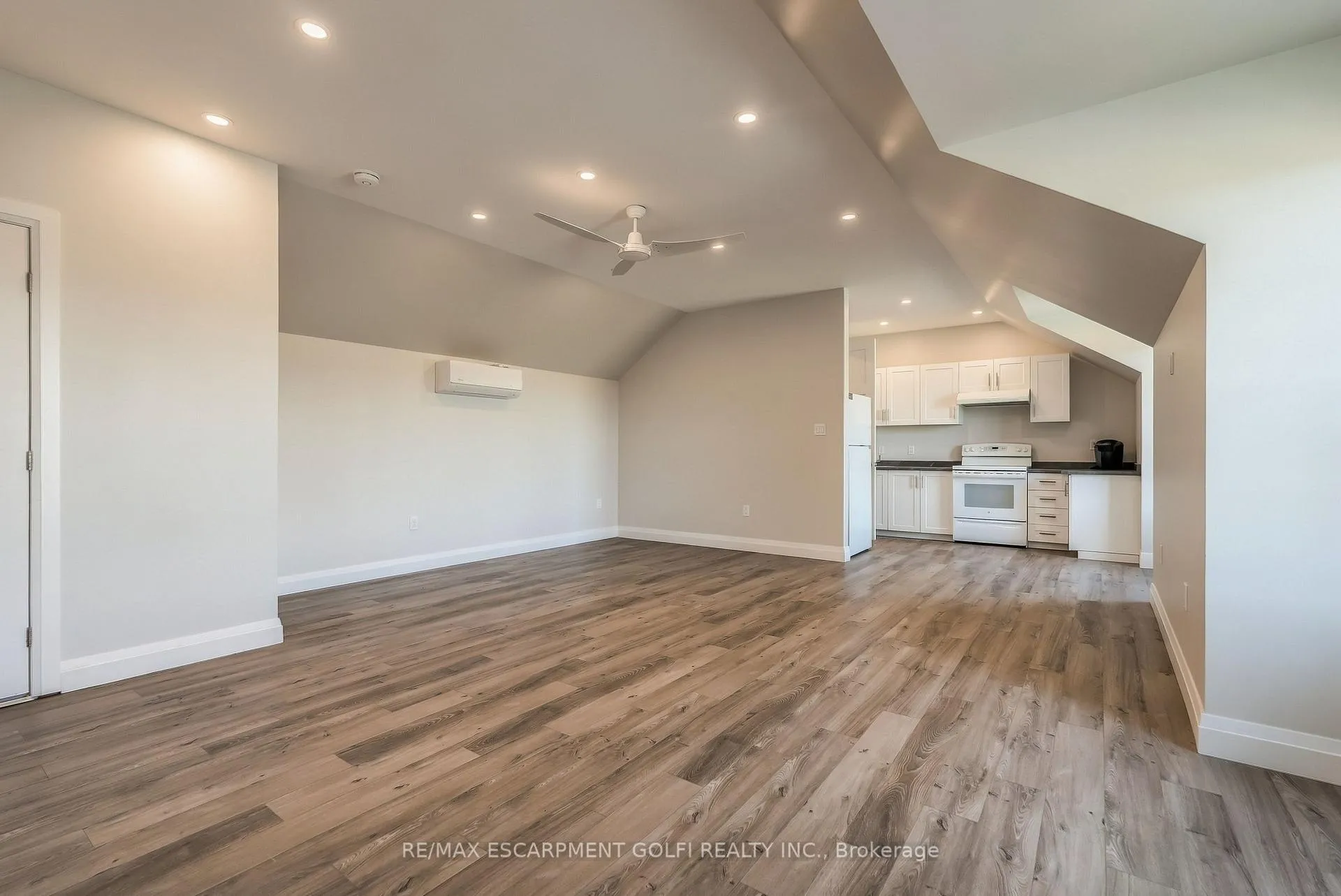 Photo 33 of 3265 Mountain Road, Lincoln, Beamsville — HOMEH