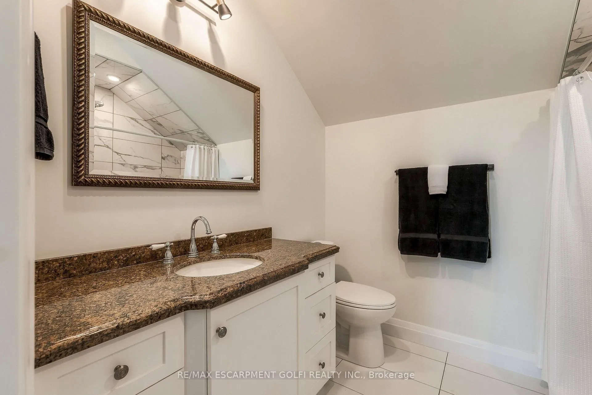 Photo 36 of 3265 Mountain Road, Lincoln, Beamsville — HOMEH