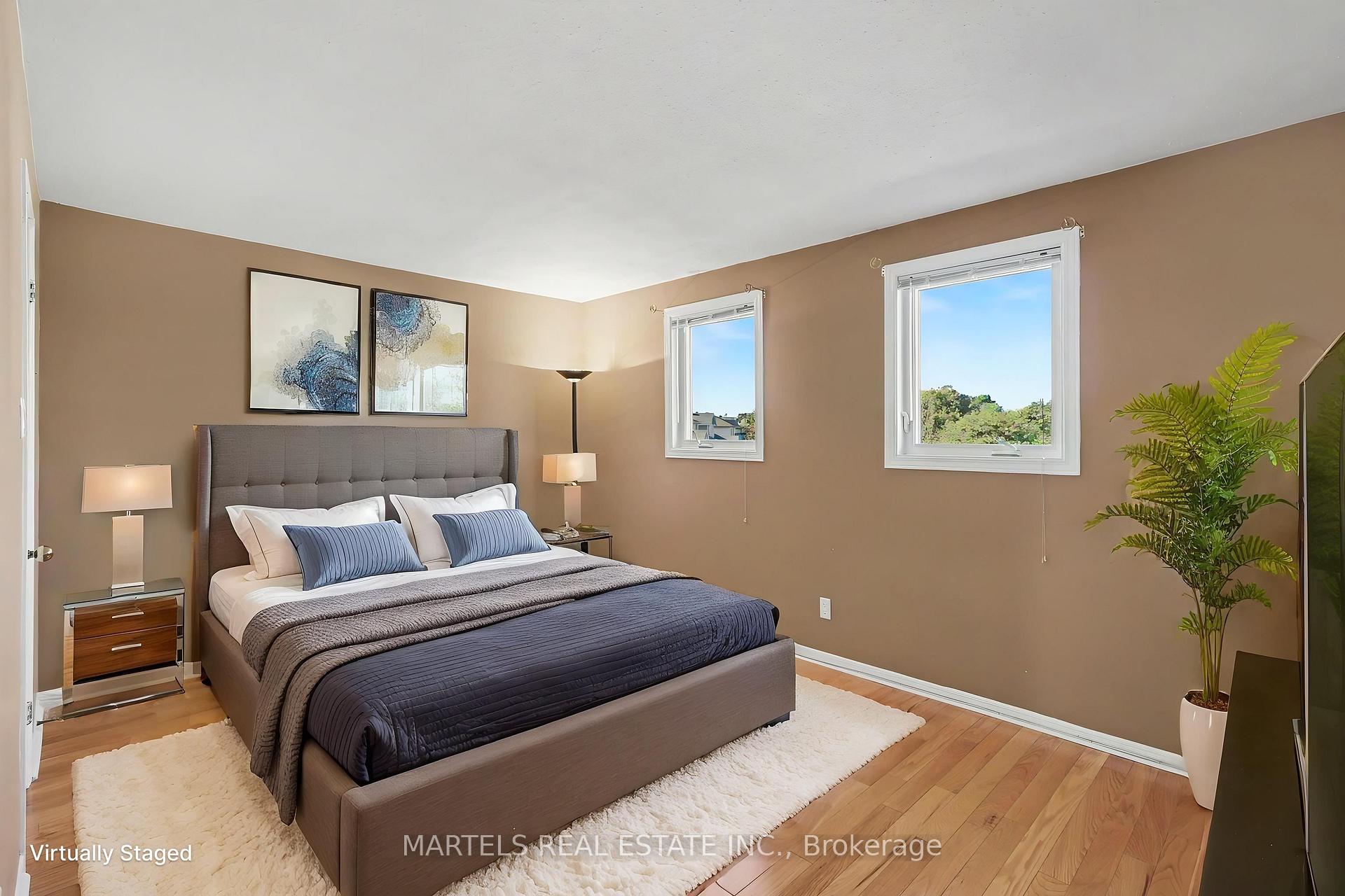 Photo 12 of 721 Morewood Crescent, Ottawa, Fallingbrook/Pineridge — HOMEH
