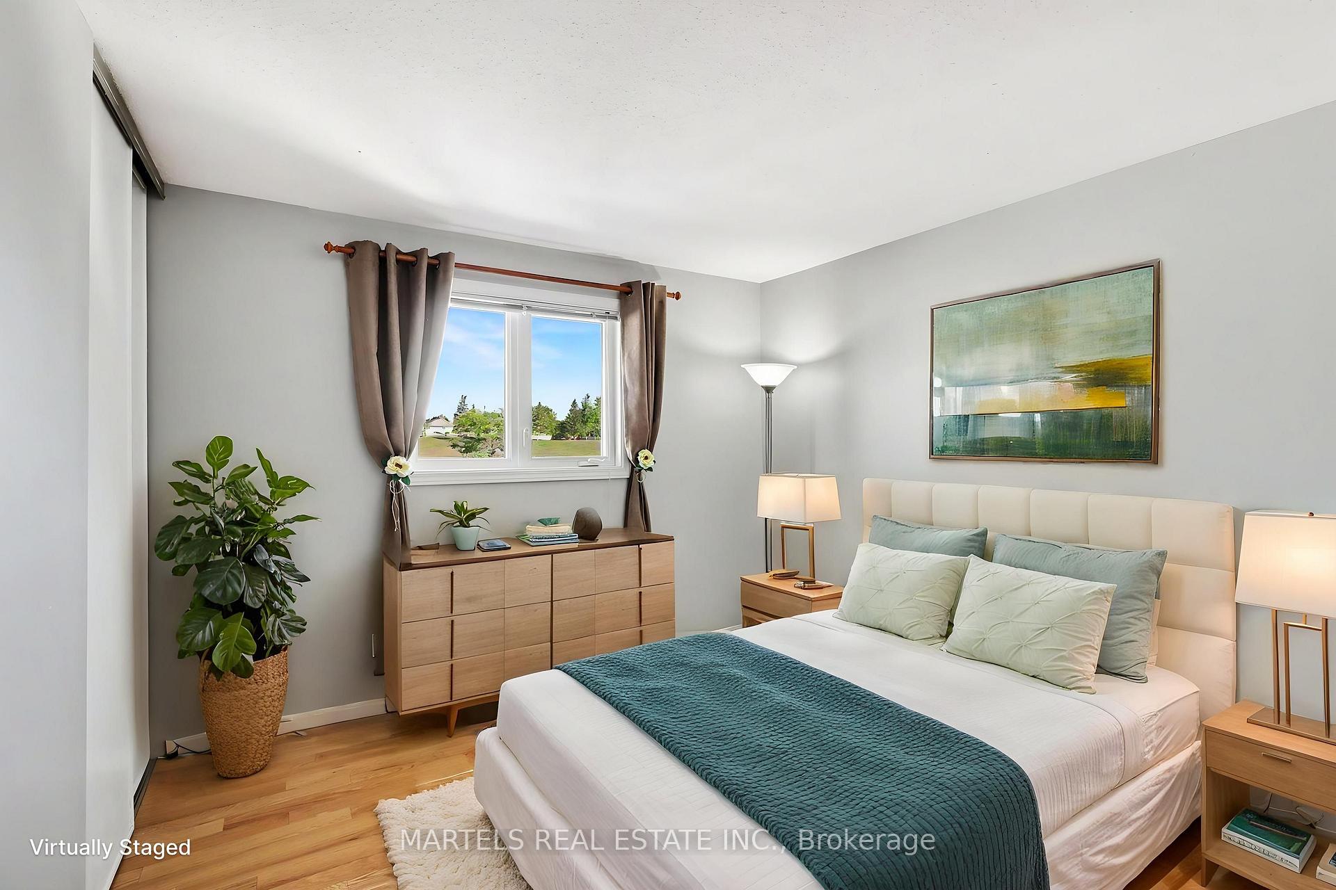 Photo 14 of 721 Morewood Crescent, Ottawa, Fallingbrook/Pineridge — HOMEH
