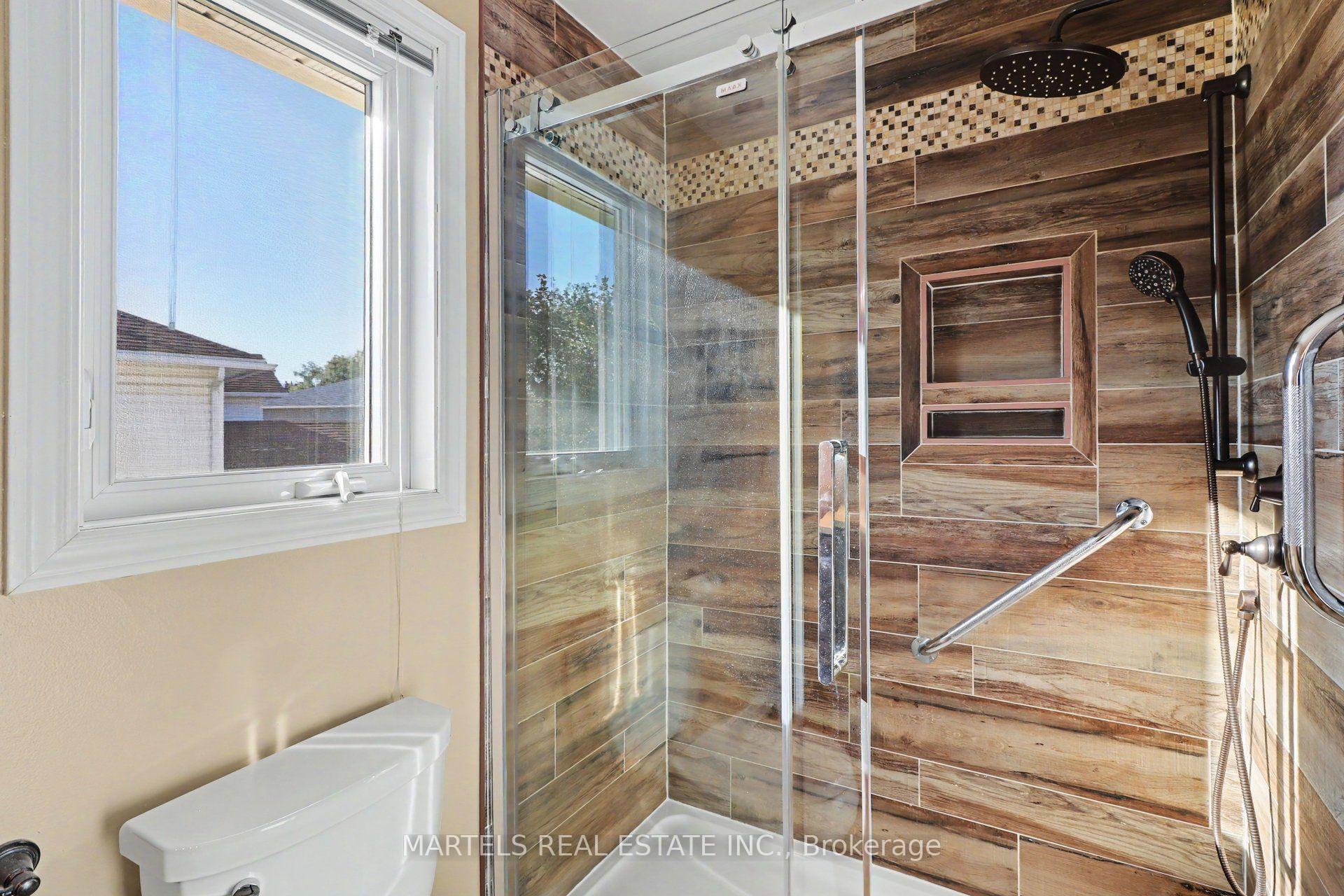 Photo 20 of 721 Morewood Crescent, Ottawa, Fallingbrook/Pineridge — HOMEH