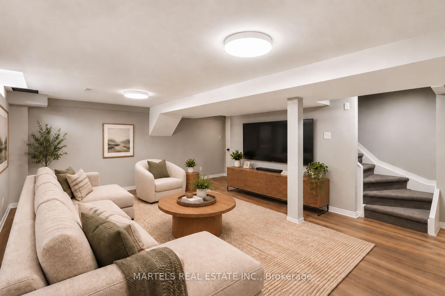 Photo 22 of 721 Morewood Crescent, Ottawa, Fallingbrook/Pineridge — HOMEH