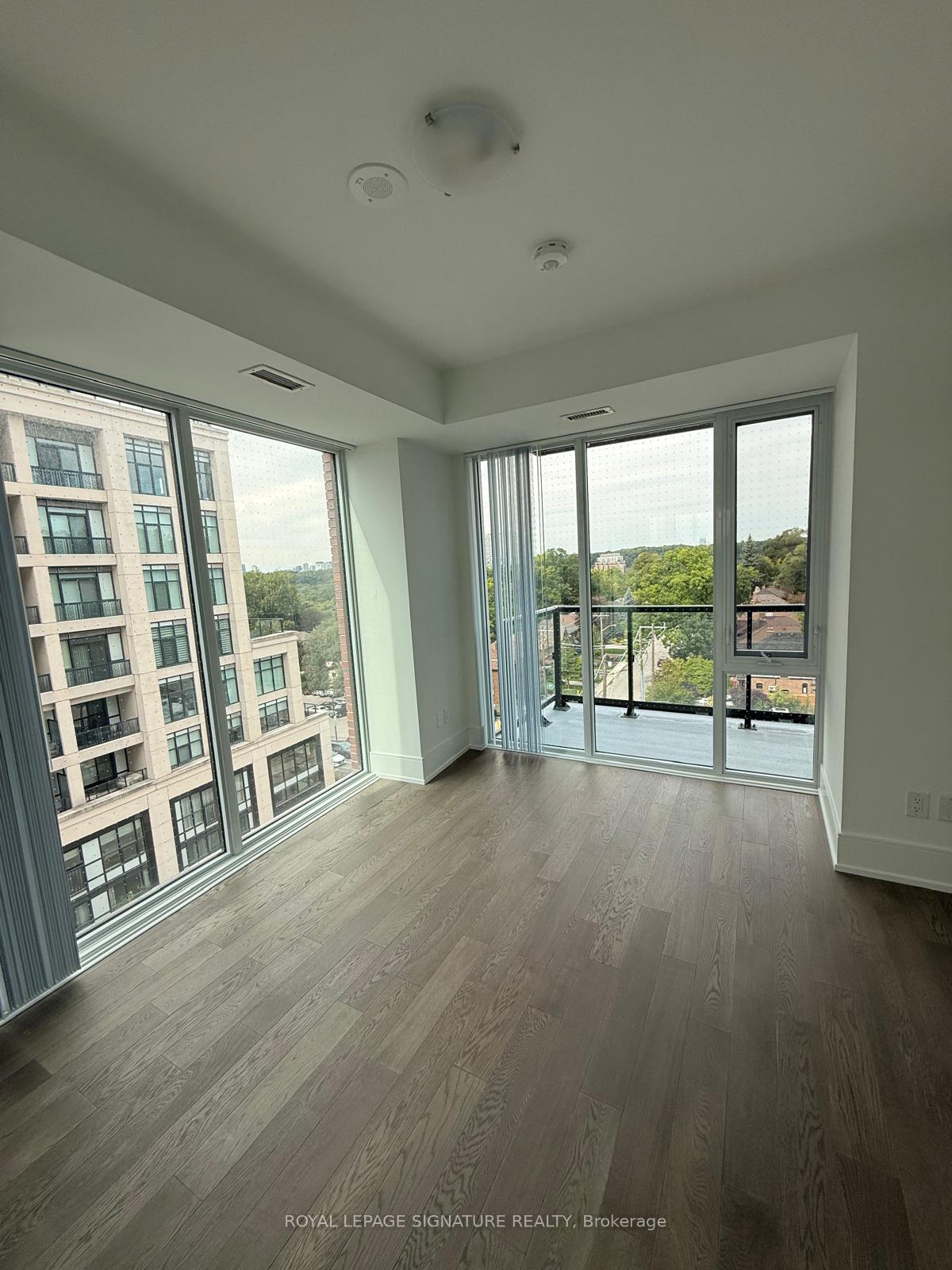 Photo 5 of Unit 321, 2452 Bloor Street W, Toronto, Lambton Baby Point — HOMEH