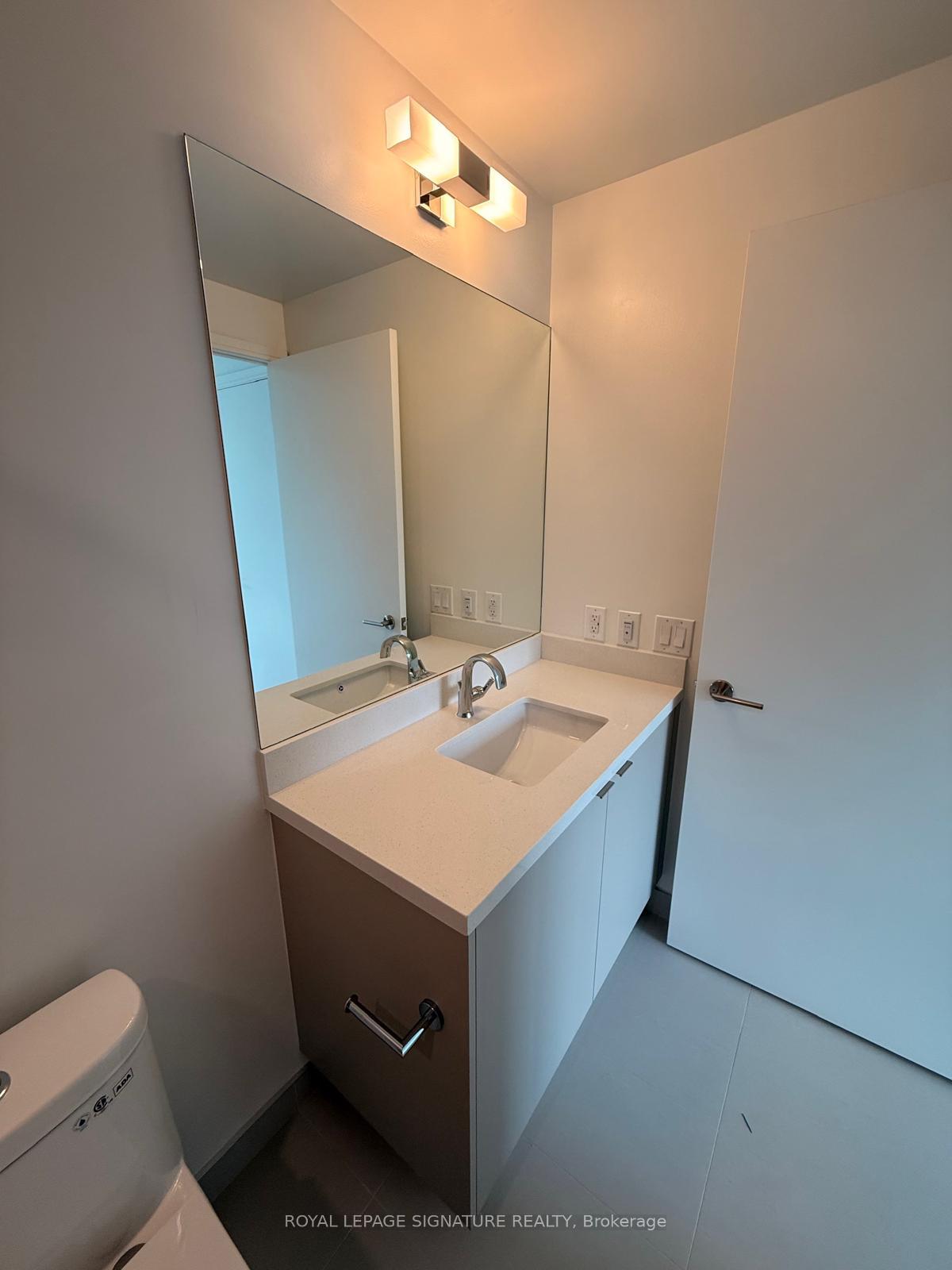 Photo 10 of Unit 321, 2452 Bloor Street W, Toronto, Lambton Baby Point — HOMEH