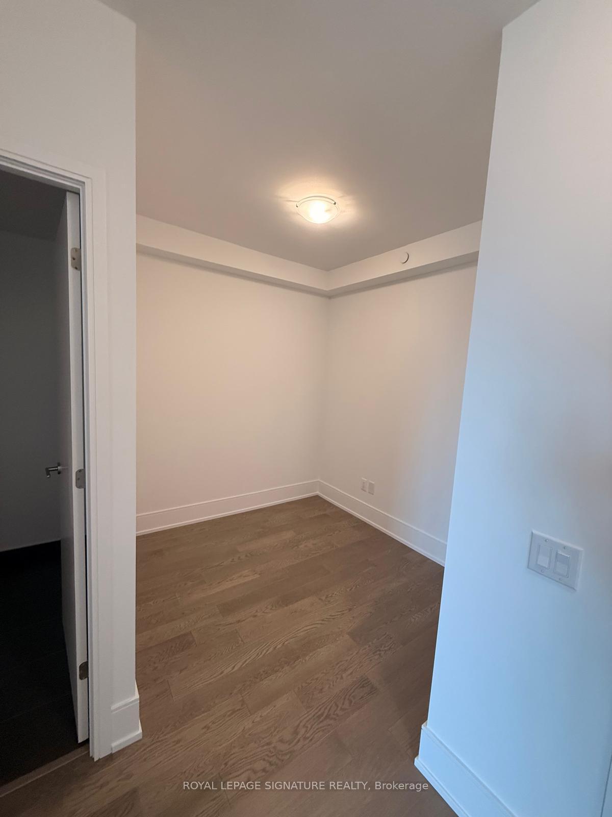 Photo 11 of Unit 321, 2452 Bloor Street W, Toronto, Lambton Baby Point — HOMEH