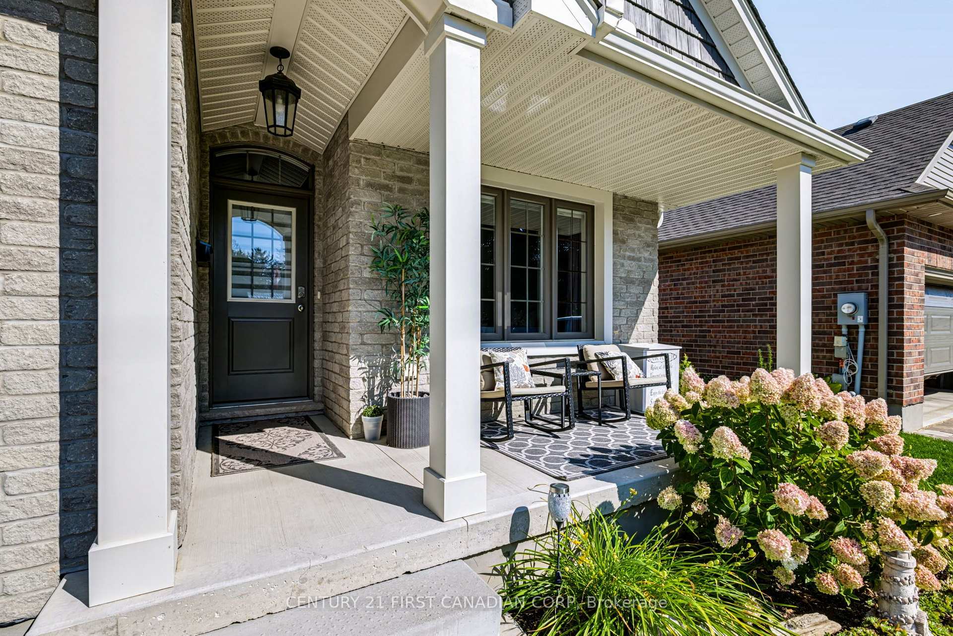 Photo 3 of 347 High Street, Central Elgin, Port Stanley — HOMEH