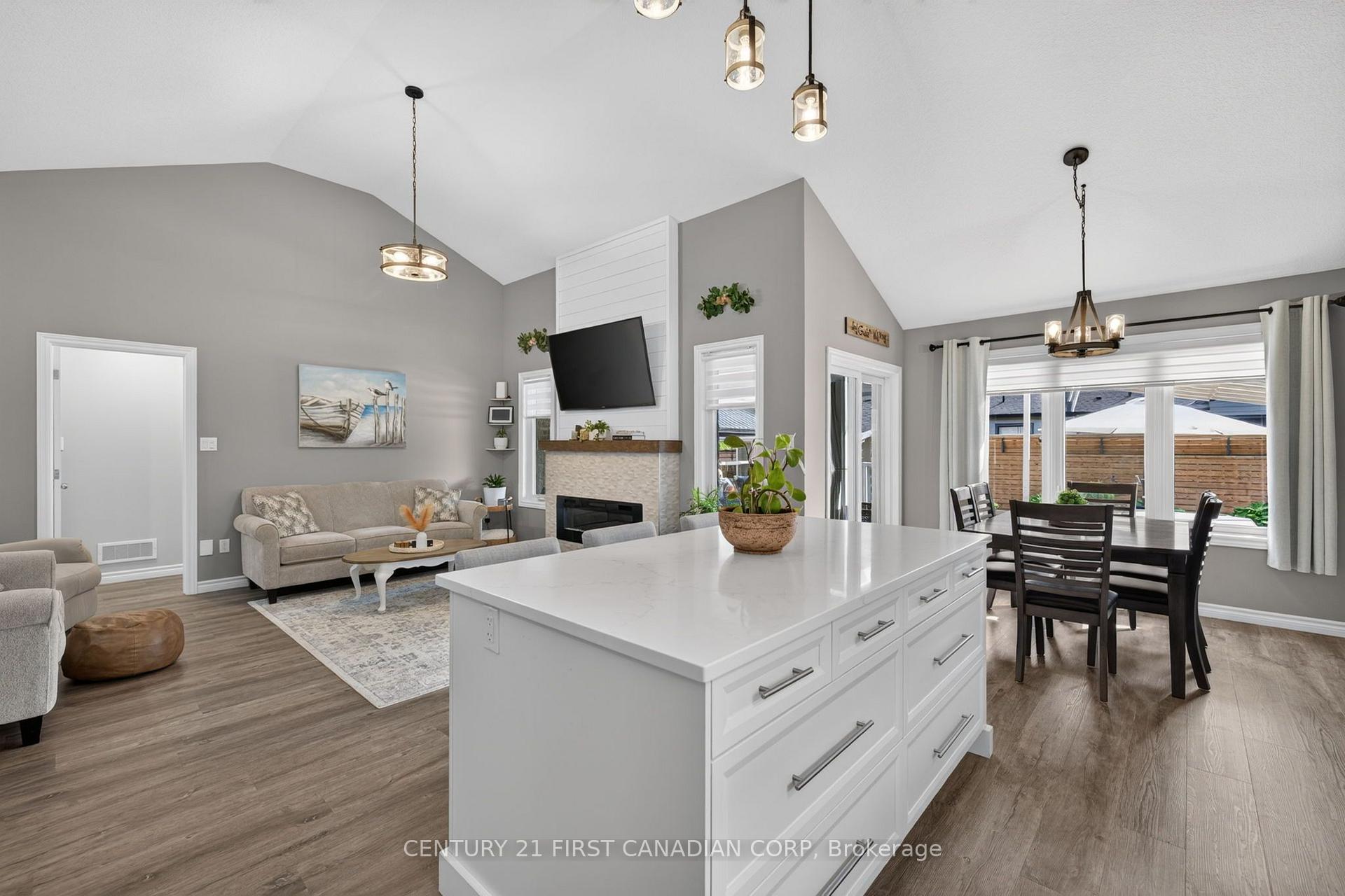 Photo 15 of 347 High Street, Central Elgin, Port Stanley — HOMEH