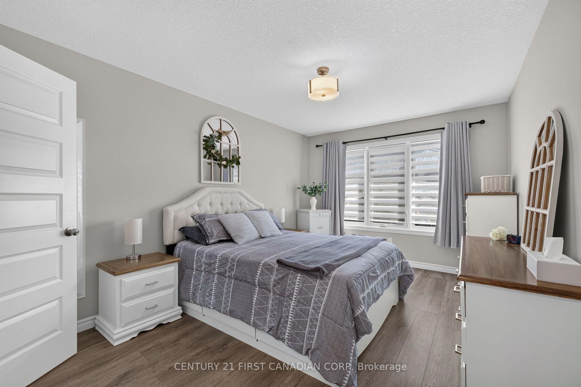 Photo 18 of 347 High Street, Central Elgin, Port Stanley — HOMEH