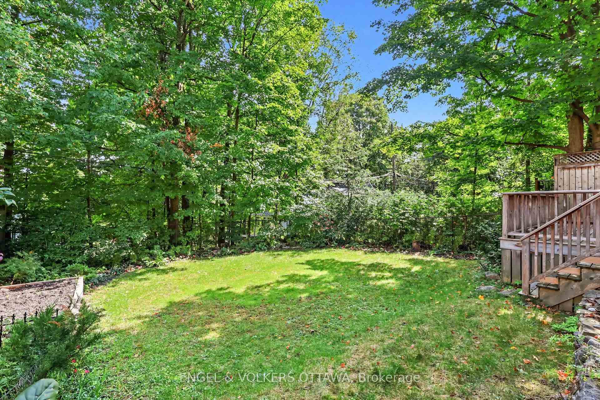 Photo 48 of 154 Acacia Avenue, Ottawa, Rockcliffe — HOMEH