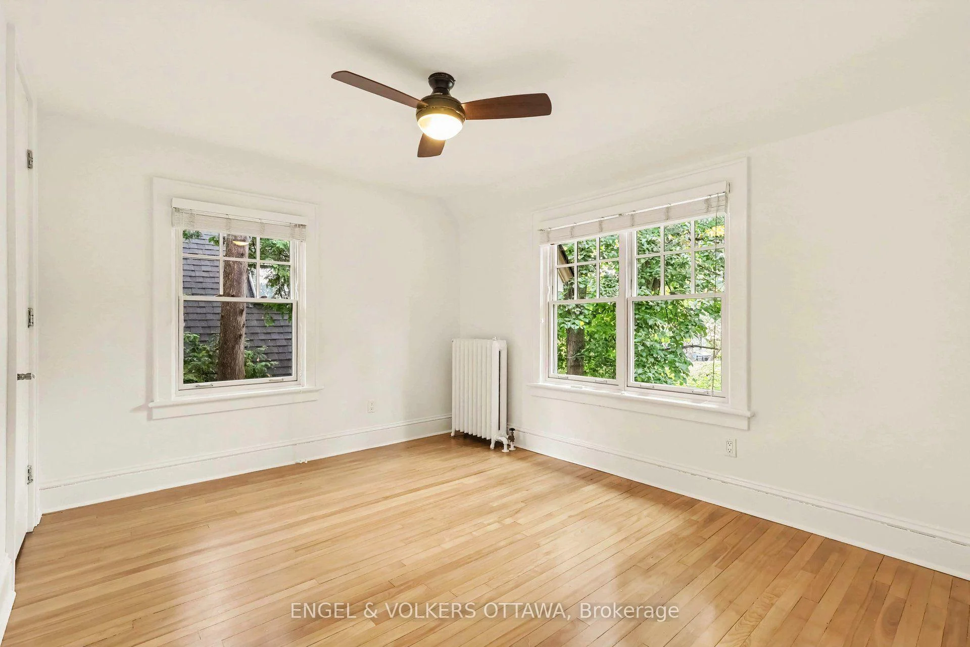 Photo 30 of 154 Acacia Avenue, Ottawa, Rockcliffe — HOMEH