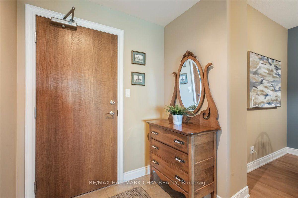 Photo 5 of Unit 602, 33 Ellen Street, Barrie, Lakeshore — HOMEH