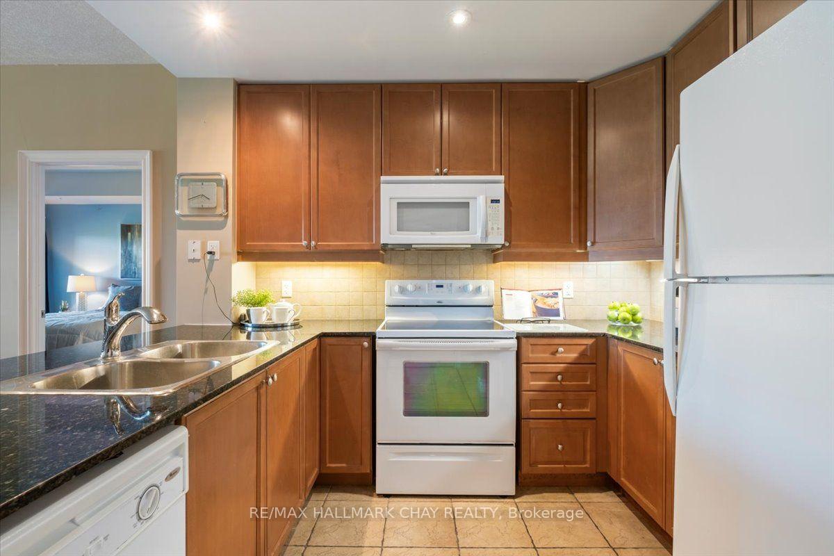 Photo 14 of Unit 602, 33 Ellen Street, Barrie, Lakeshore — HOMEH