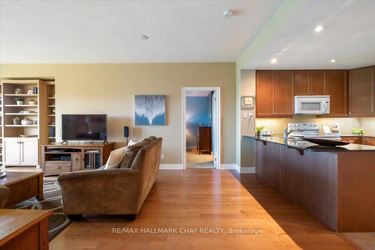 Photo 17 of Unit 602, 33 Ellen Street, Barrie, Lakeshore — HOMEH