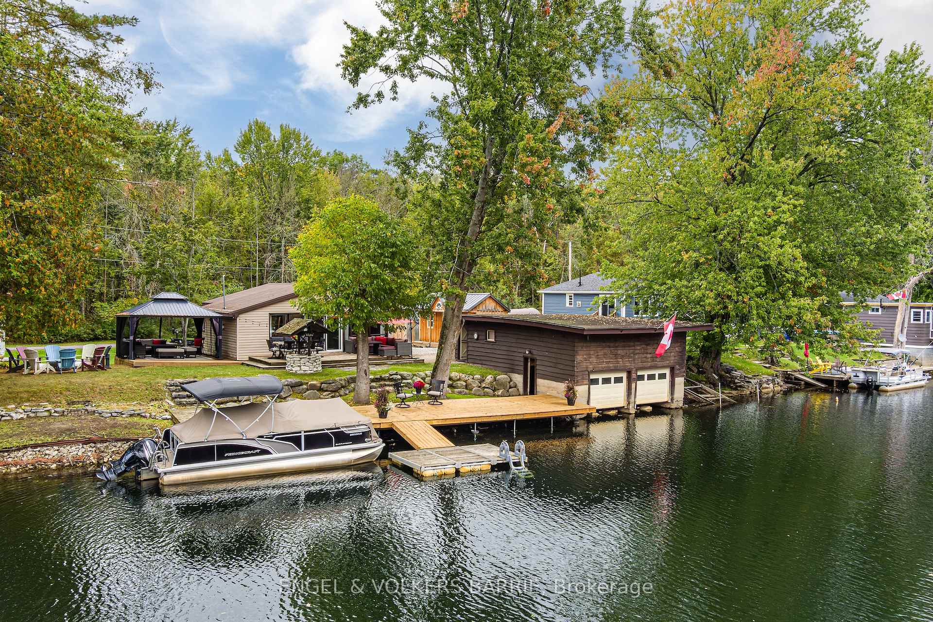 Photo of 1123 Severn River Road