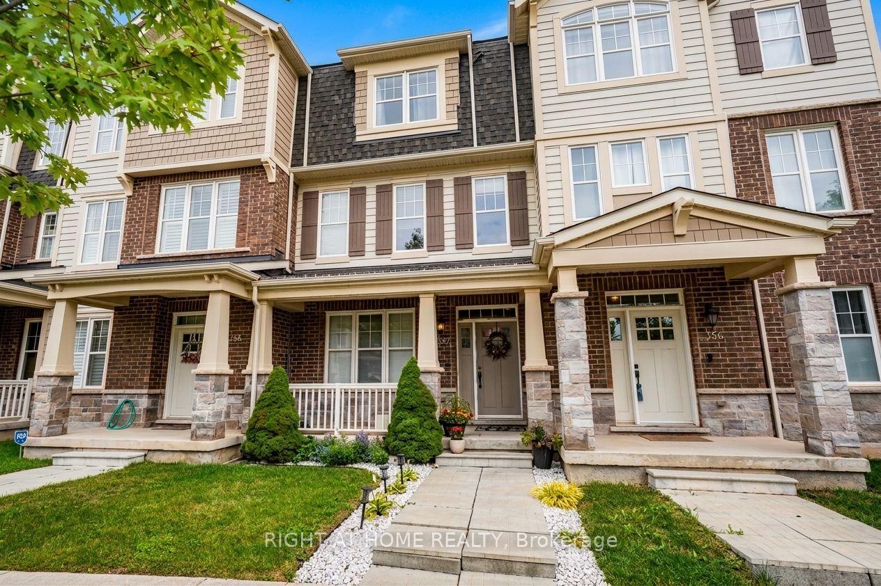 Photo 1 of 3353 Vardon Way, Oakville, Glenorchy — HOMEH