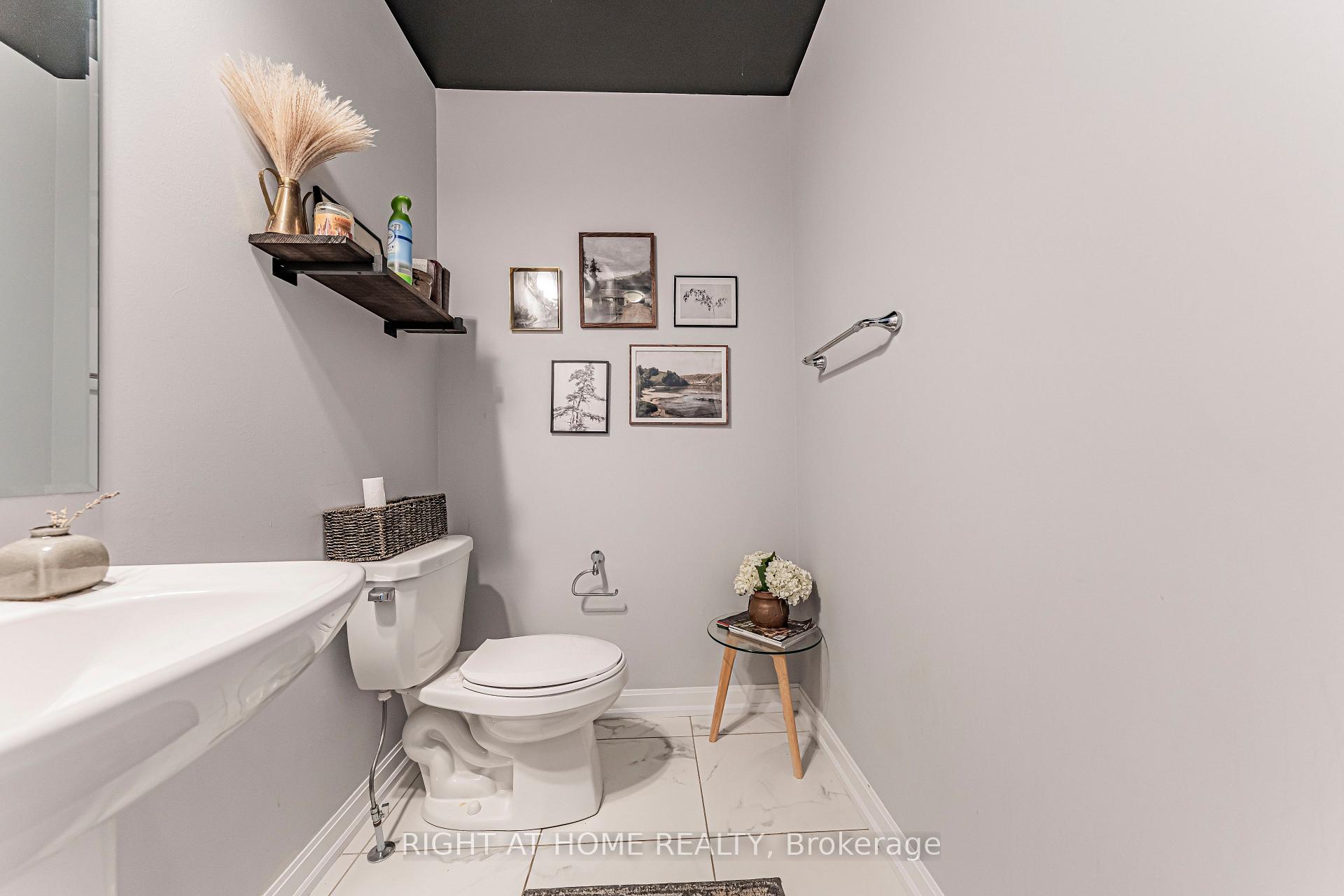 Photo 16 of 3353 Vardon Way, Oakville, Glenorchy — HOMEH