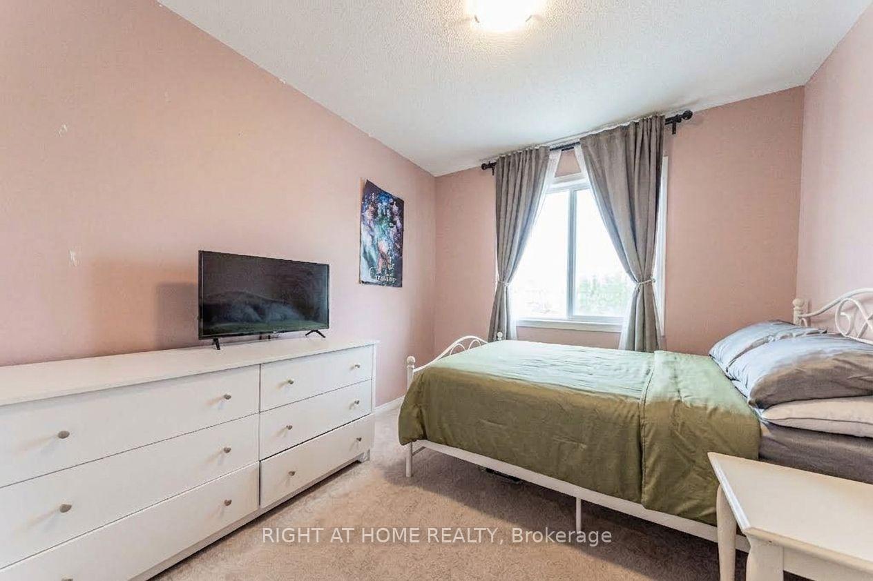 Photo 30 of 3353 Vardon Way, Oakville, Glenorchy — HOMEH