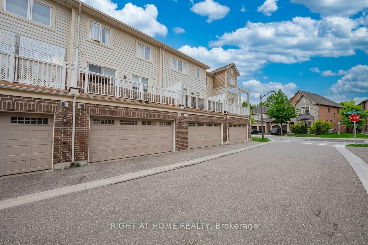 Photo 32 of 3353 Vardon Way, Oakville, Glenorchy — HOMEH