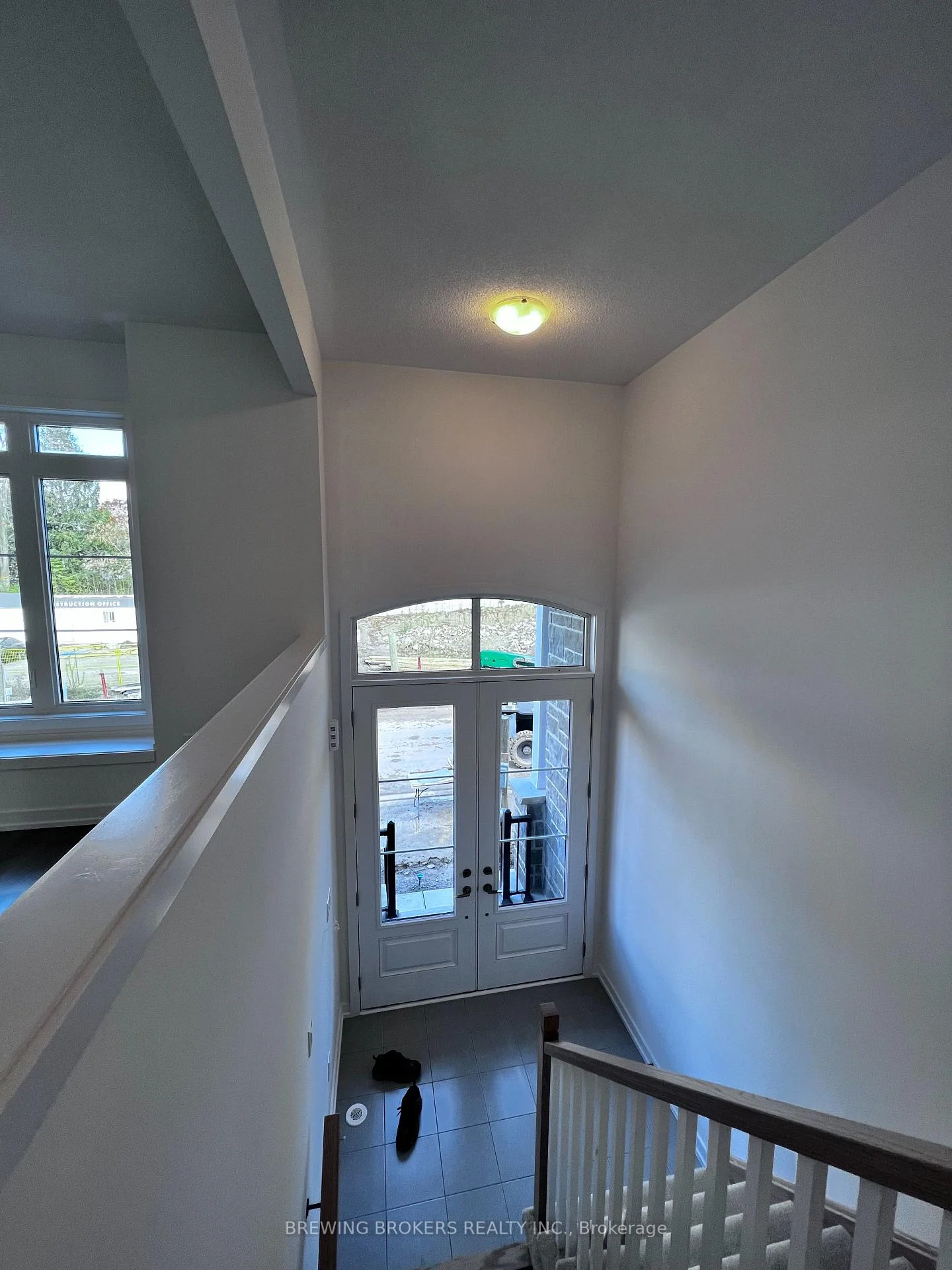 Photo 25 of 25 Lyall Stokes Circle, East Gwillimbury, Mt Albert — HOMEH