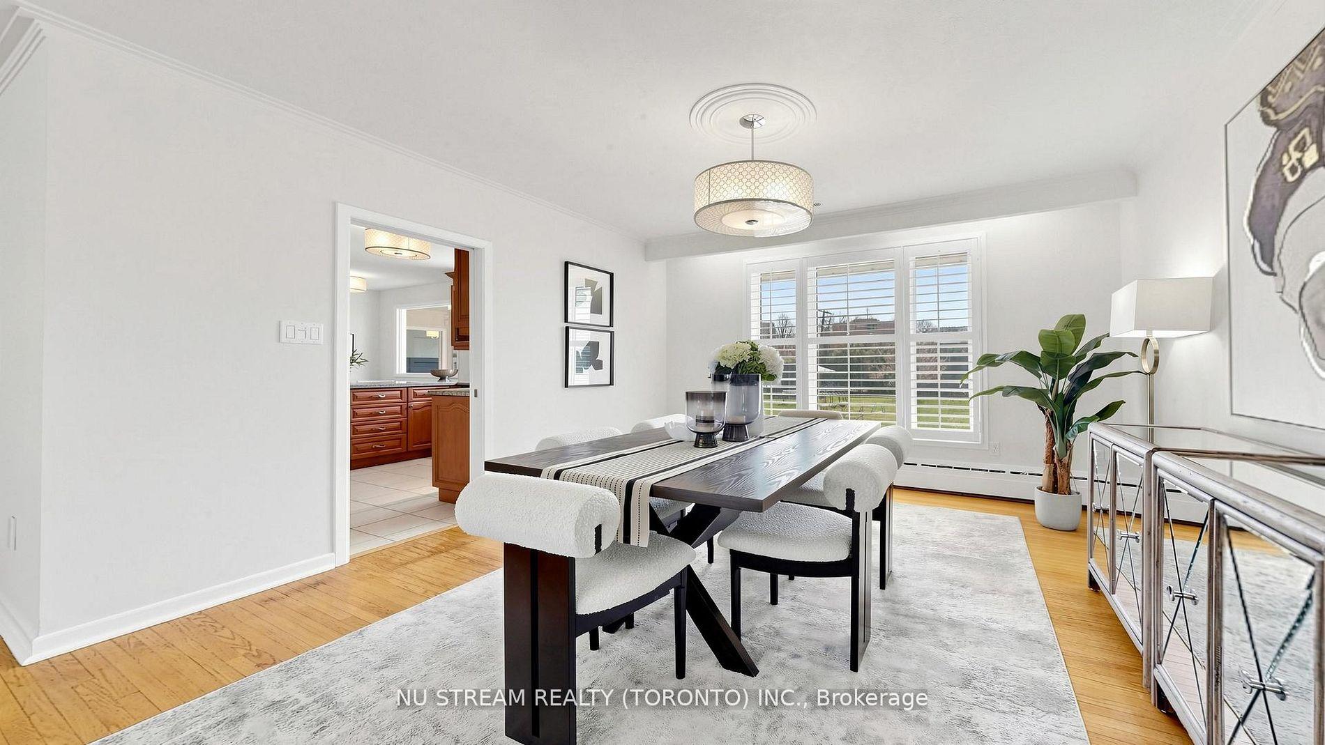 Photo 14 of 55 Sunvale Drive, Etobicoke, Willowridge-Martingrove-Richview — HOMEH