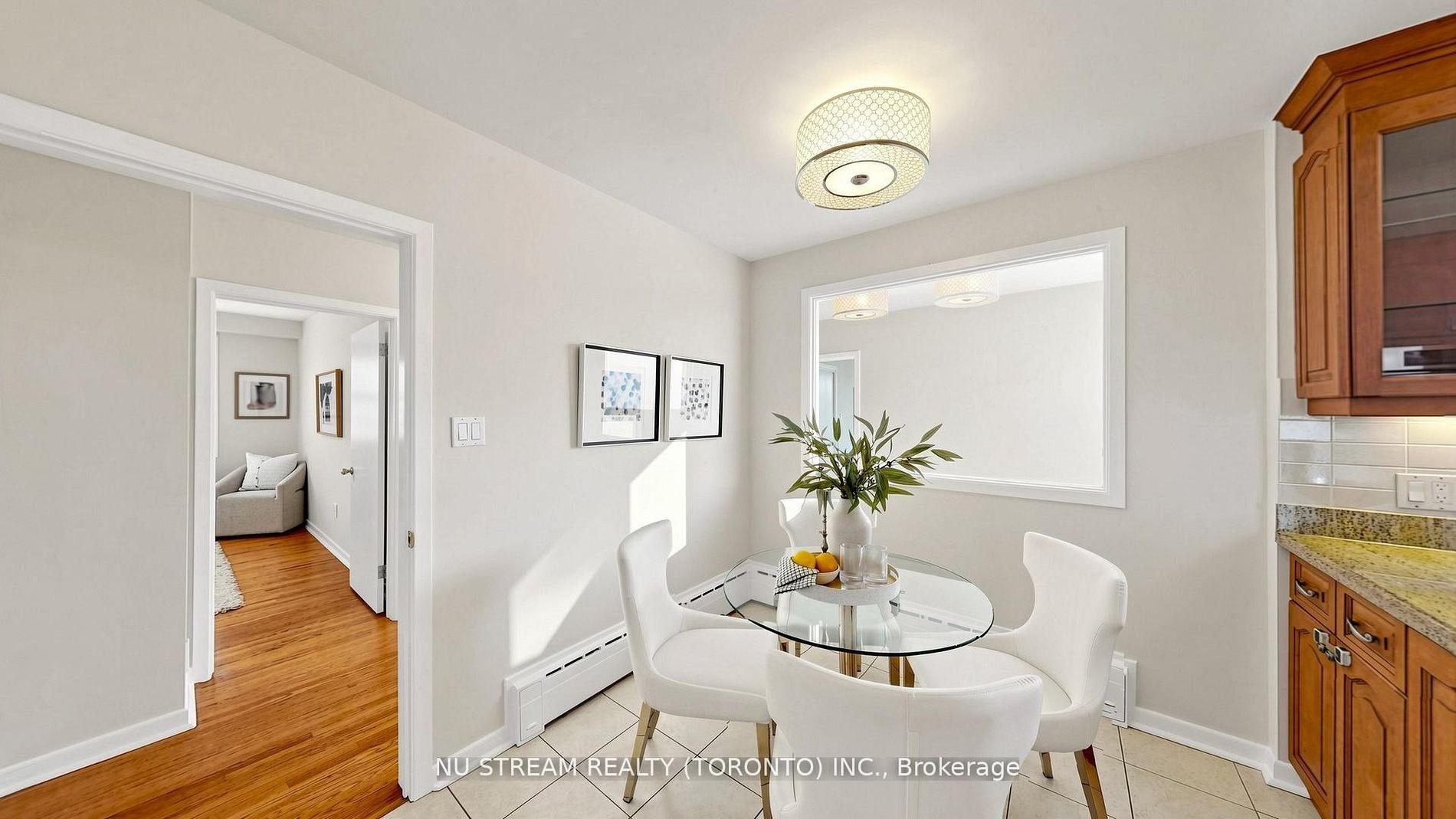Photo 18 of 55 Sunvale Drive, Etobicoke, Willowridge-Martingrove-Richview — HOMEH