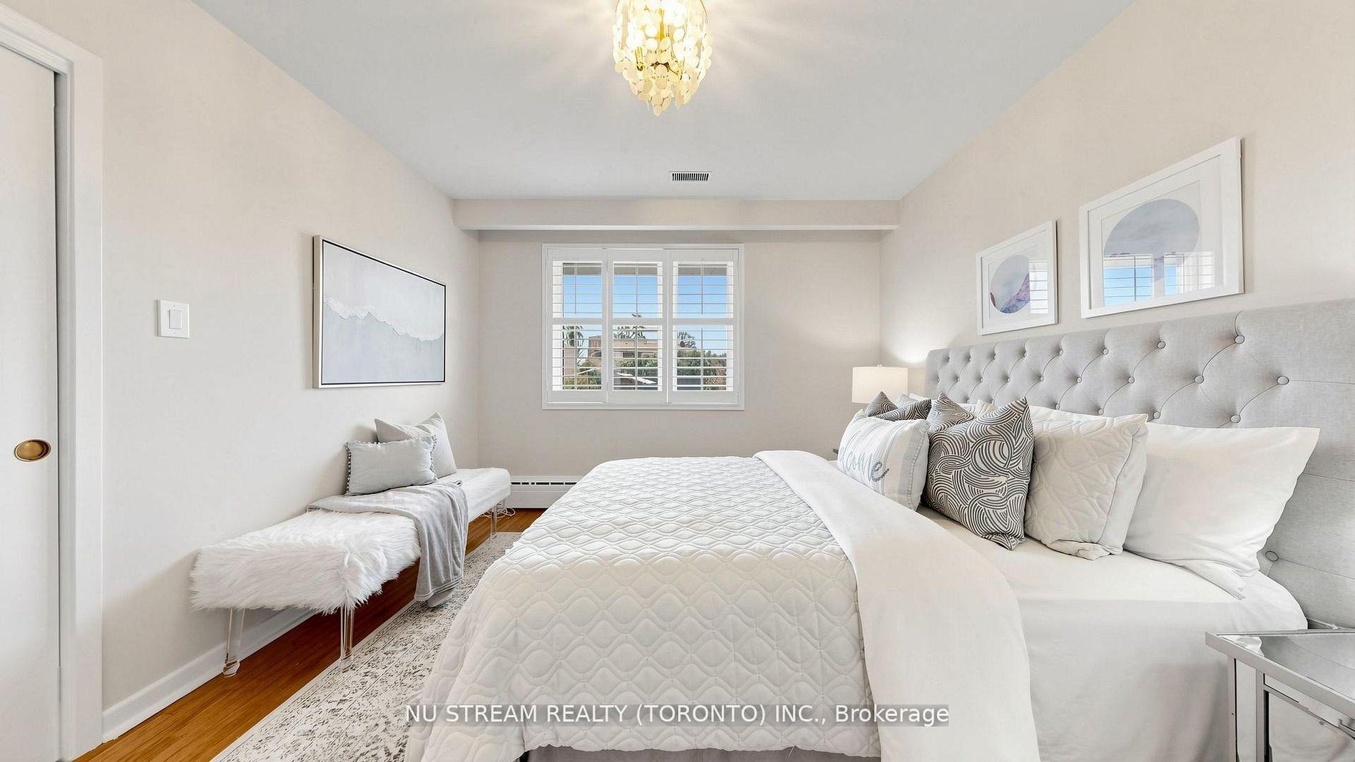 Photo 25 of 55 Sunvale Drive, Etobicoke, Willowridge-Martingrove-Richview — HOMEH