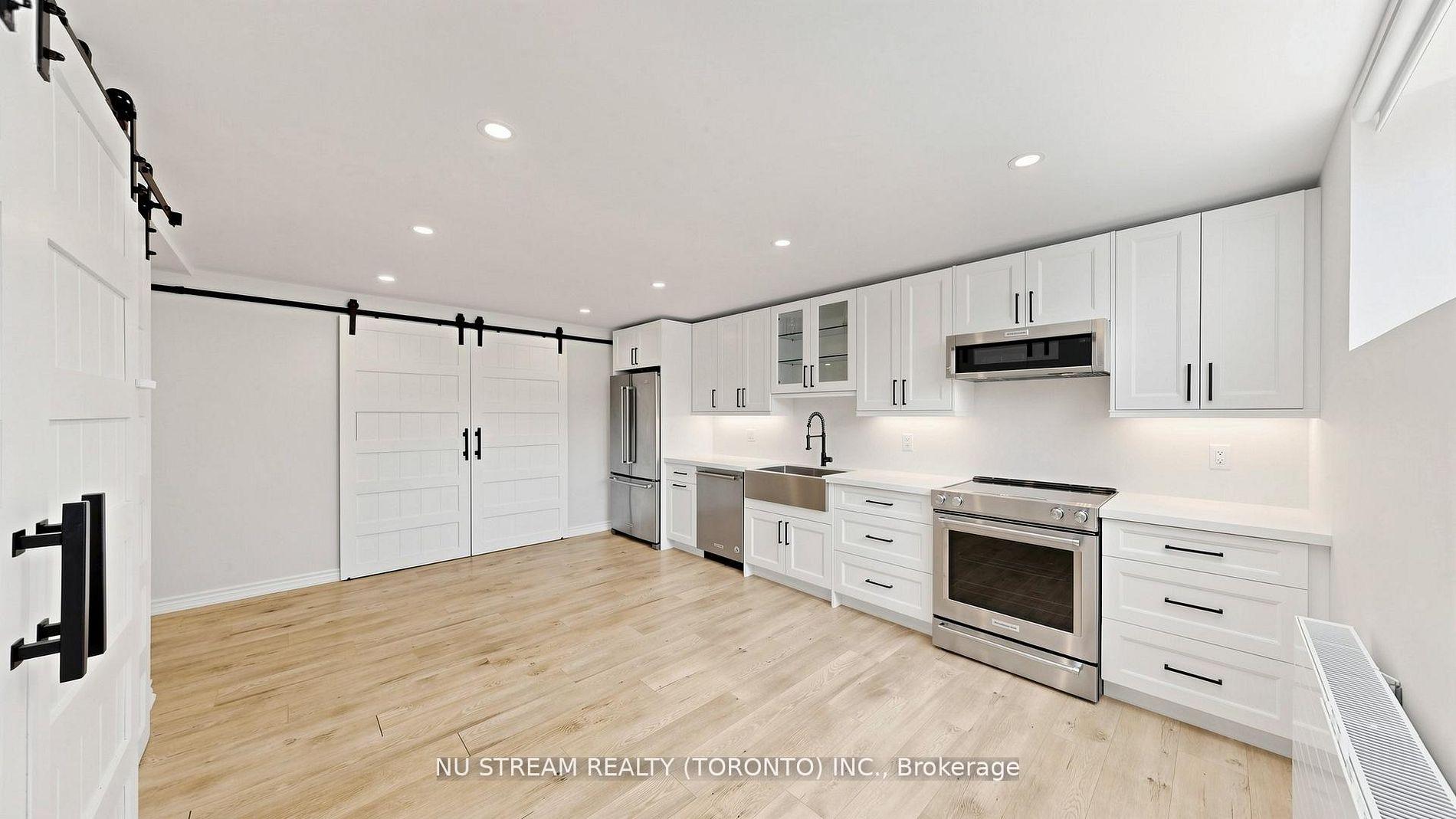 Photo 34 of 55 Sunvale Drive, Etobicoke, Willowridge-Martingrove-Richview — HOMEH