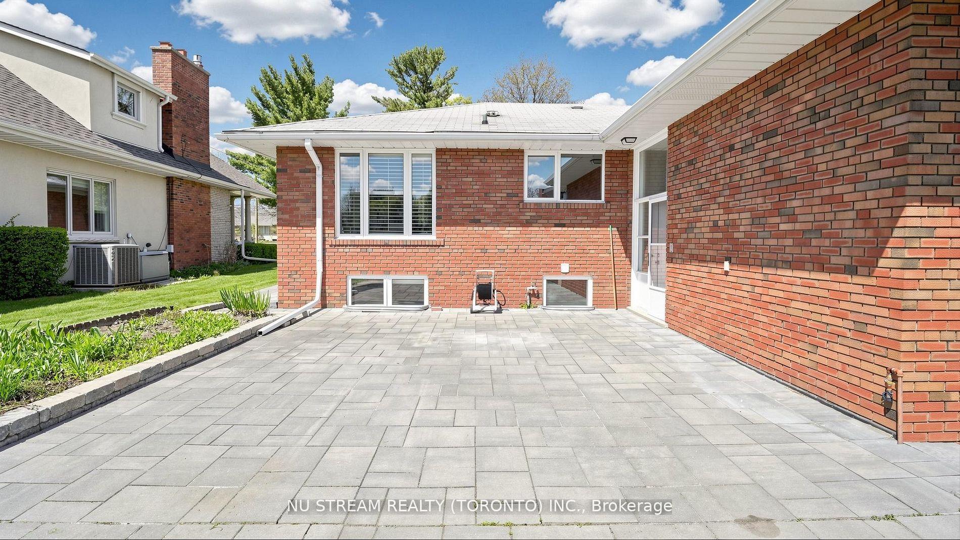 Photo 45 of 55 Sunvale Drive, Etobicoke, Willowridge-Martingrove-Richview — HOMEH