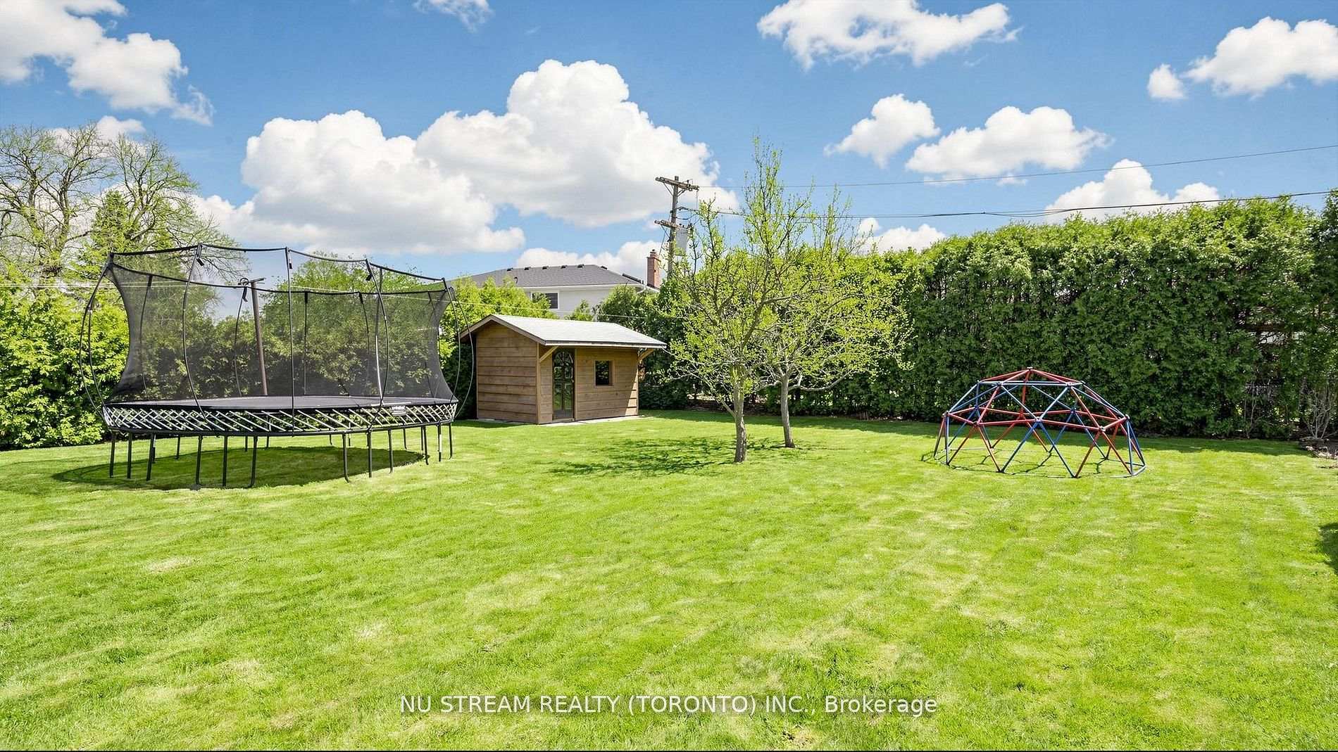 Photo 49 of 55 Sunvale Drive, Etobicoke, Willowridge-Martingrove-Richview — HOMEH