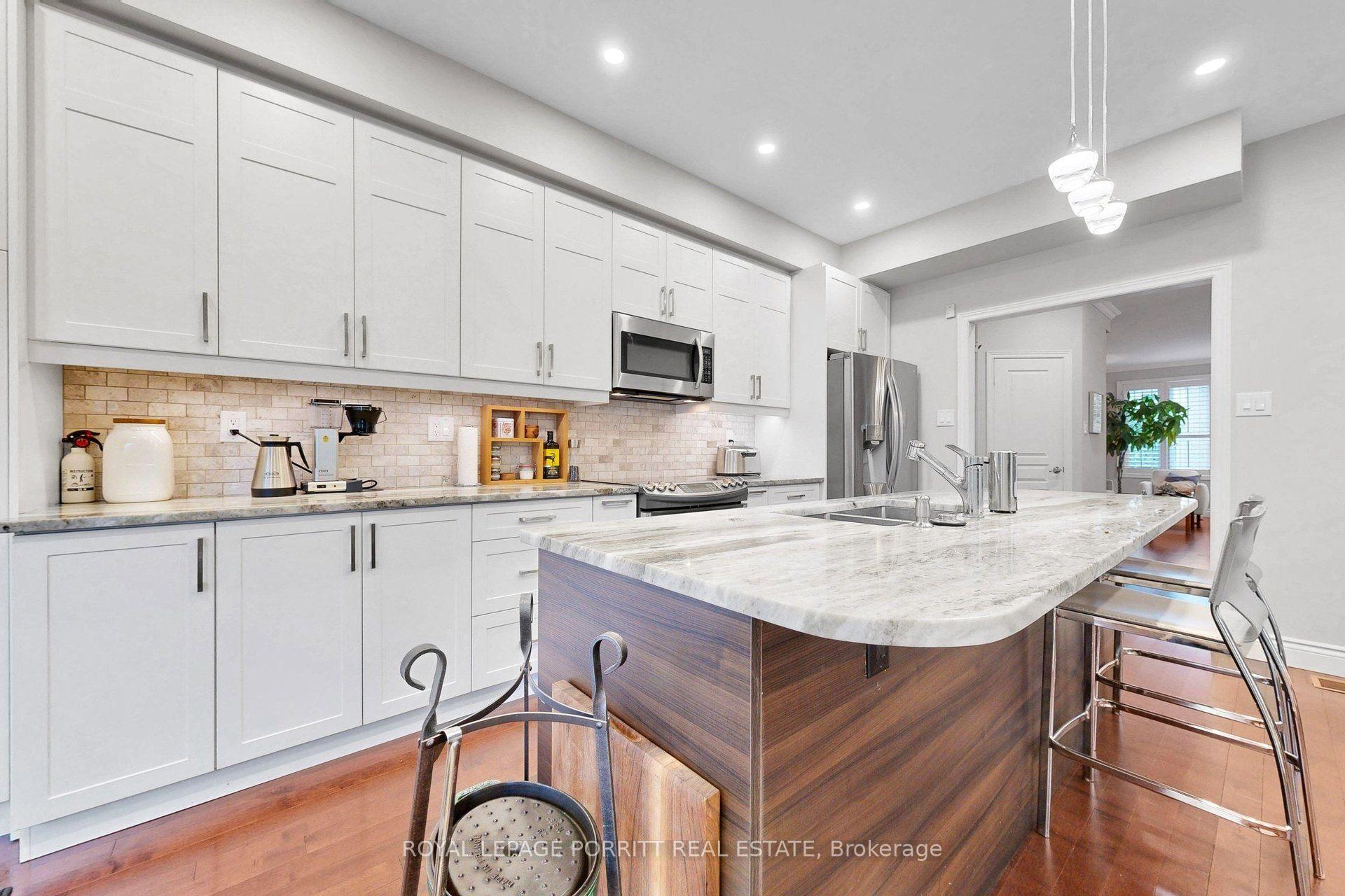 Photo 17 of 2 Granite Court, Etobicoke, Mimico — HOMEH