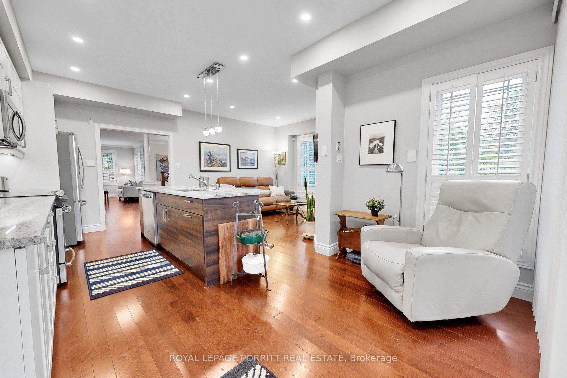 Photo 19 of 2 Granite Court, Etobicoke, Mimico — HOMEH