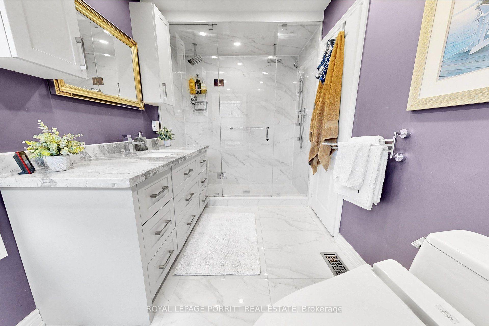 Photo 25 of 2 Granite Court, Etobicoke, Mimico — HOMEH