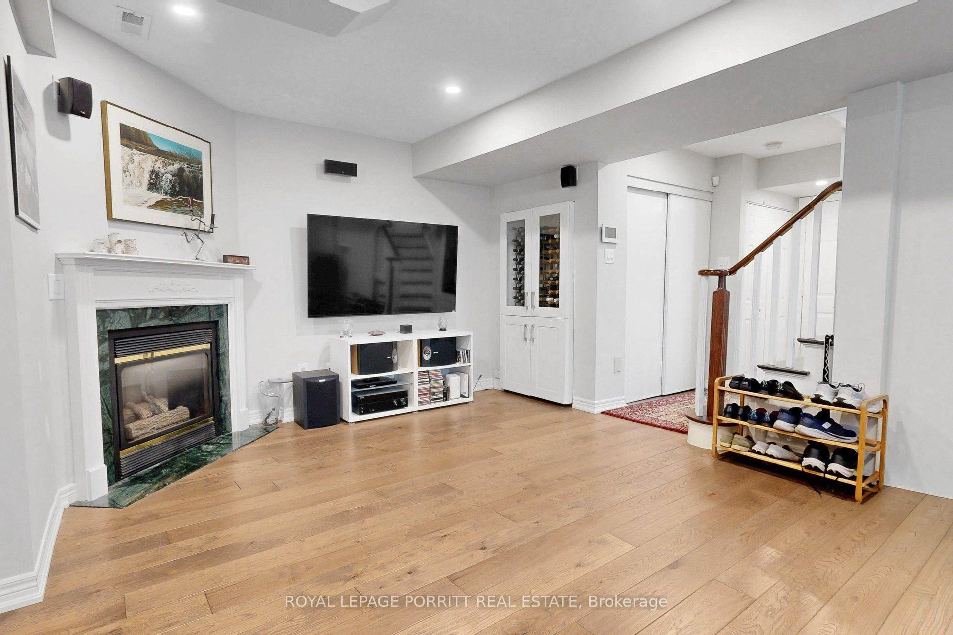 Photo 35 of 2 Granite Court, Etobicoke, Mimico — HOMEH