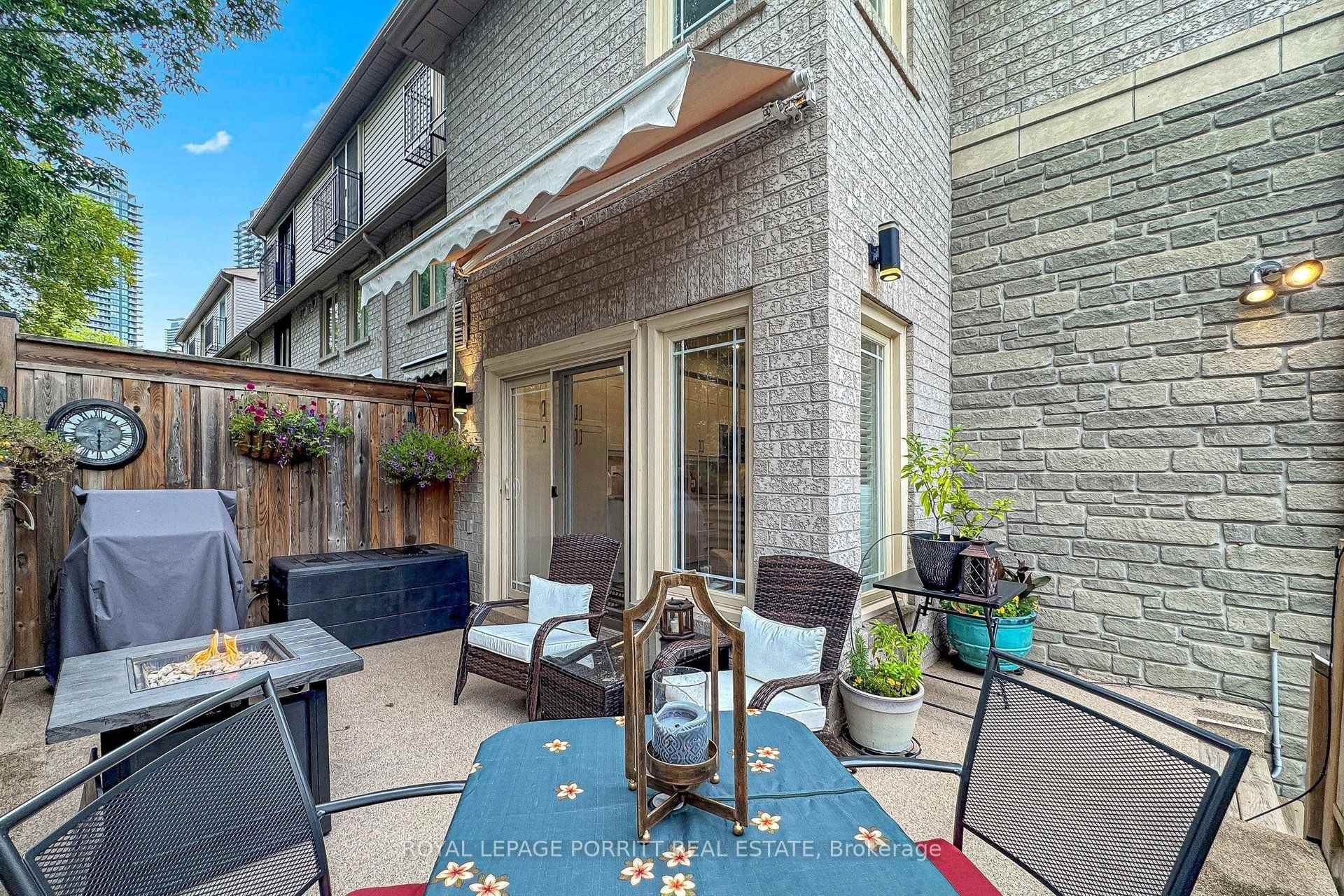 Photo 37 of 2 Granite Court, Etobicoke, Mimico — HOMEH