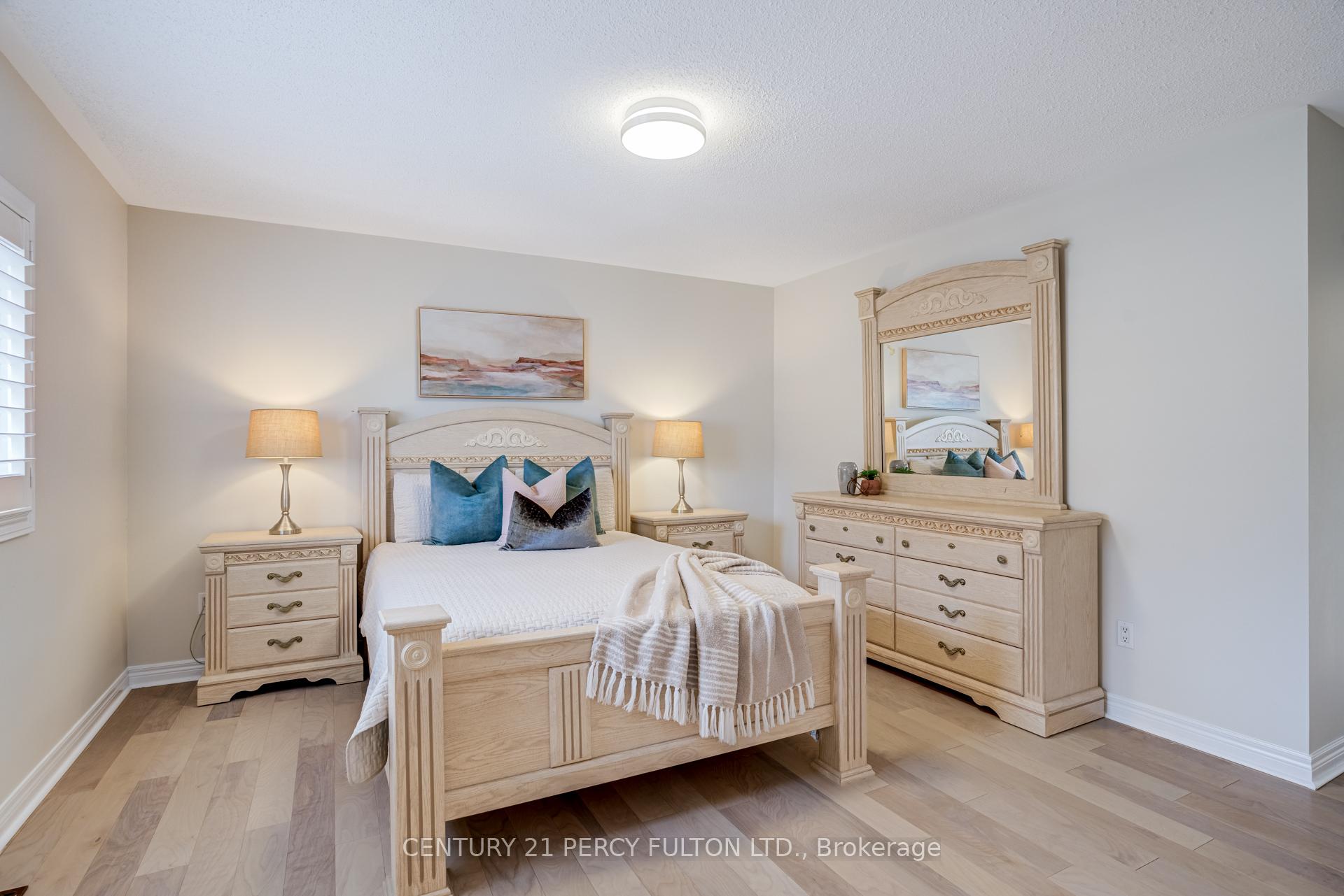 Photo 36 of 118 Village Gate Drive, Markham, Cachet — HOMEH
