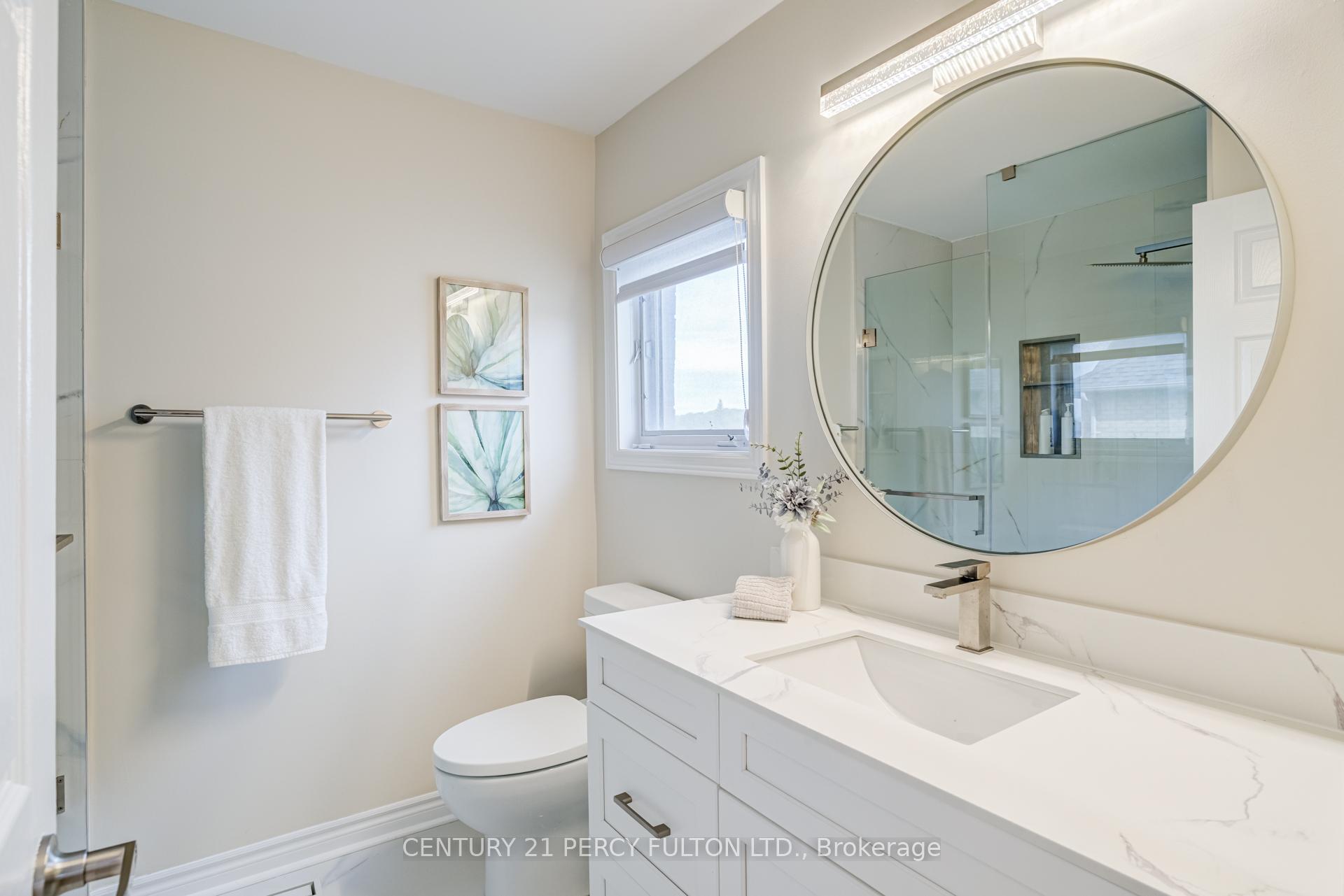 Photo 38 of 118 Village Gate Drive, Markham, Cachet — HOMEH