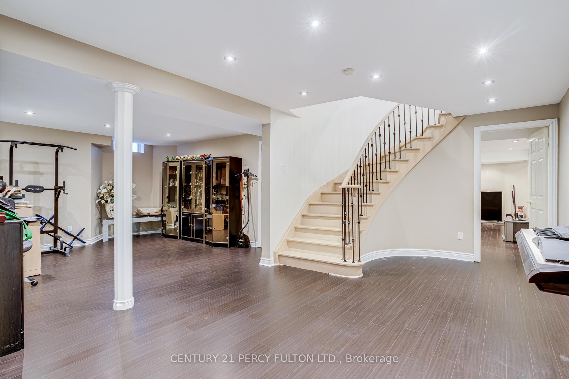 Photo 43 of 118 Village Gate Drive, Markham, Cachet — HOMEH