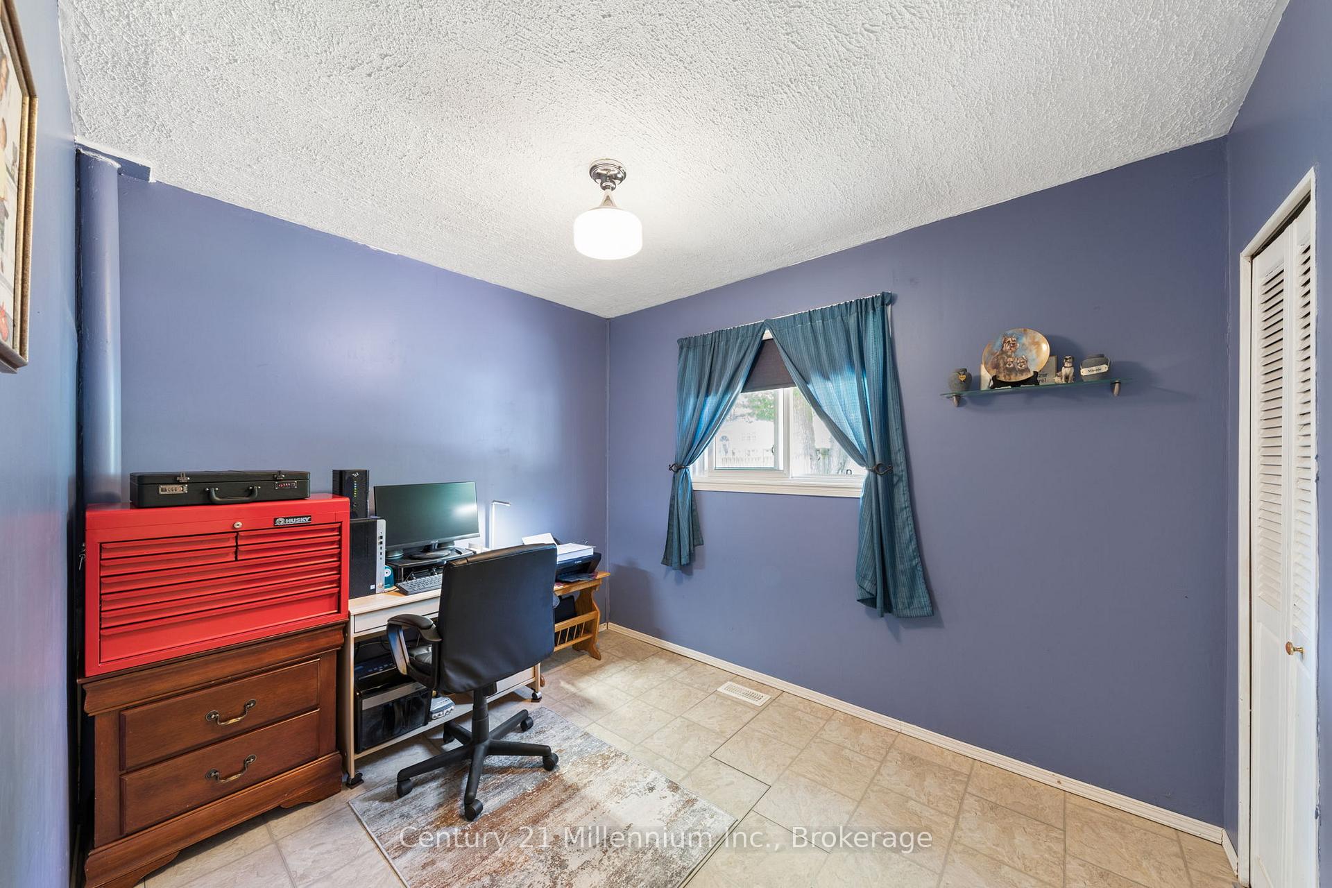 Photo 14 of 25 Glendale Avenue, Wasaga Beach — HOMEH