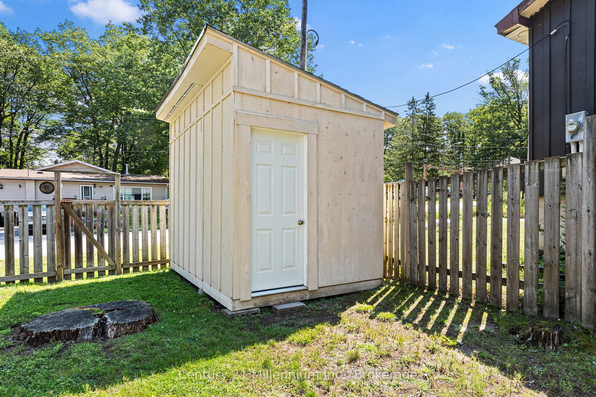 Photo 26 of 25 Glendale Avenue, Wasaga Beach — HOMEH