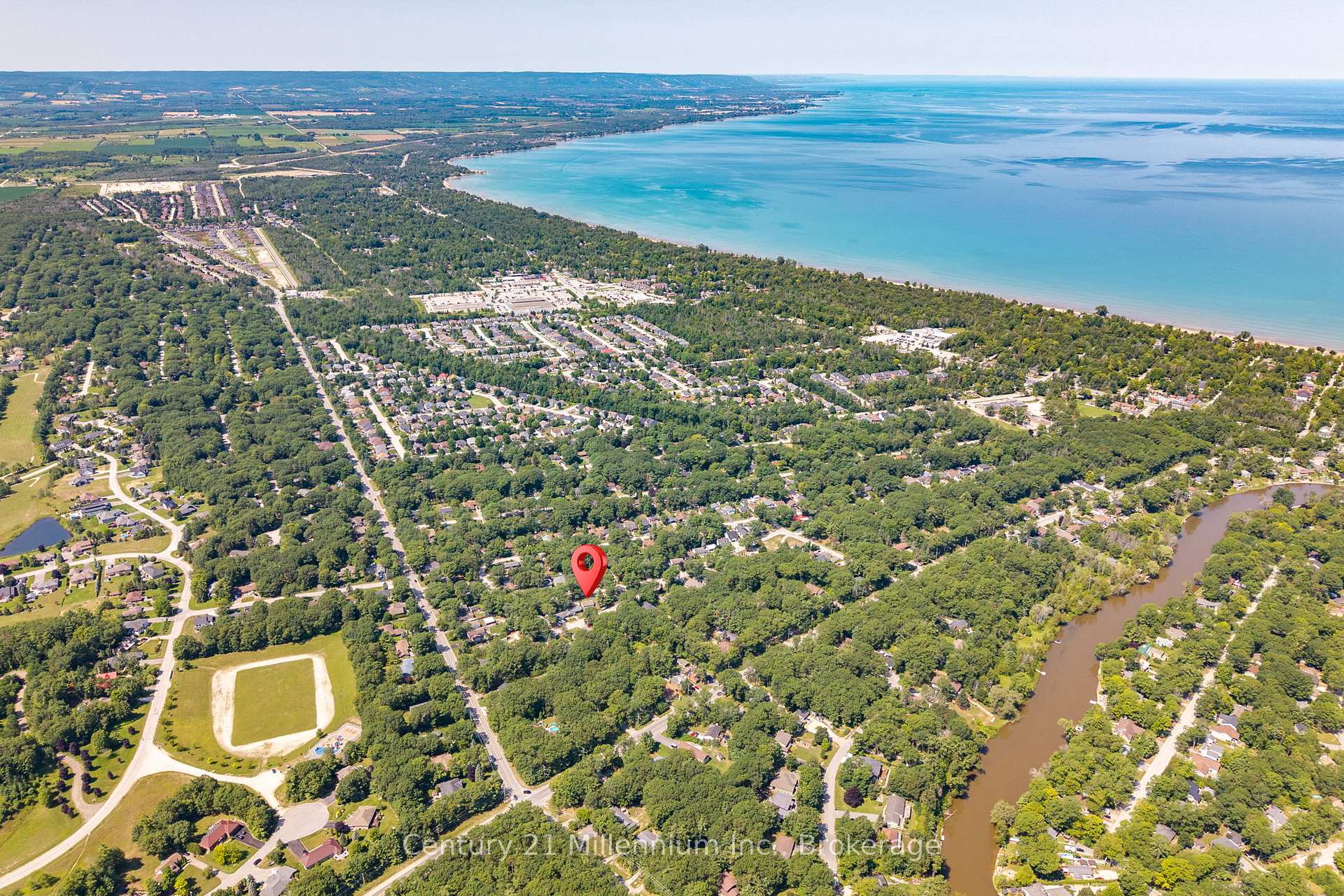 Photo 30 of 25 Glendale Avenue, Wasaga Beach — HOMEH