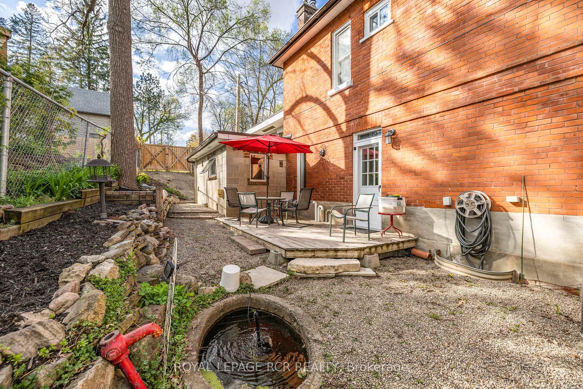 Photo 30 of 91 King Street W, Caledon, Bolton West — HOMEH
