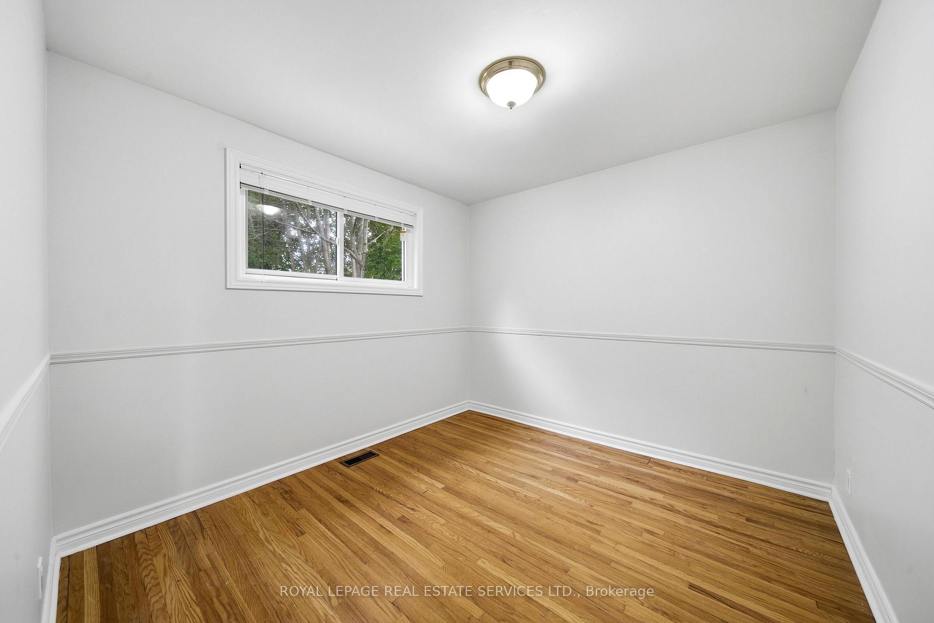 Photo 19 of Unit Main, 6 Corbett Crescent, Aurora, Aurora Highlands — HOMEH