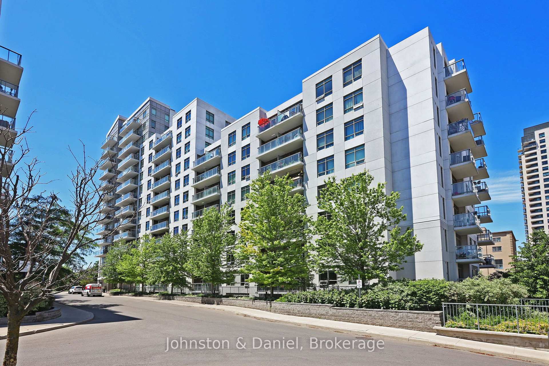Photo 1 of Unit 511, 816 Lansdowne Avenue, Toronto, Dovercourt-Wallace Emerson-Junction — HOMEH