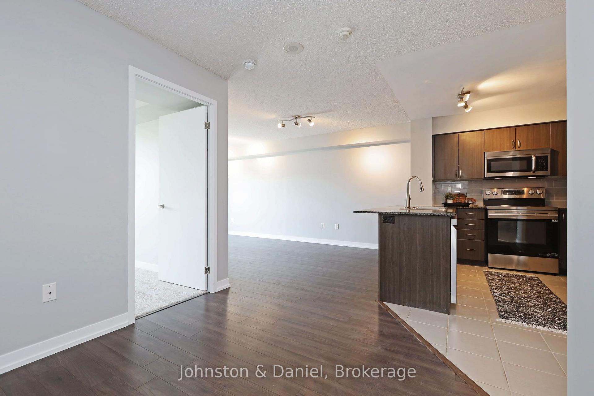 Photo 13 of Unit 511, 816 Lansdowne Avenue, Toronto, Dovercourt-Wallace Emerson-Junction — HOMEH