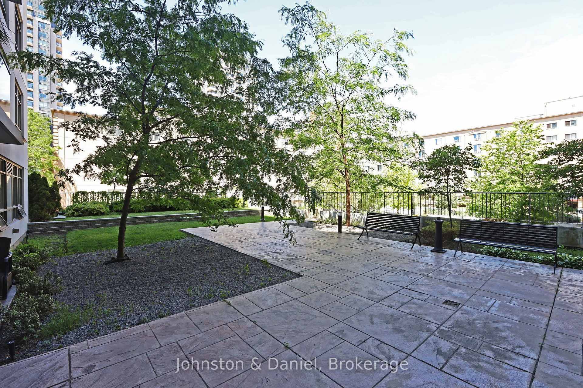 Photo 29 of Unit 511, 816 Lansdowne Avenue, Toronto, Dovercourt-Wallace Emerson-Junction — HOMEH