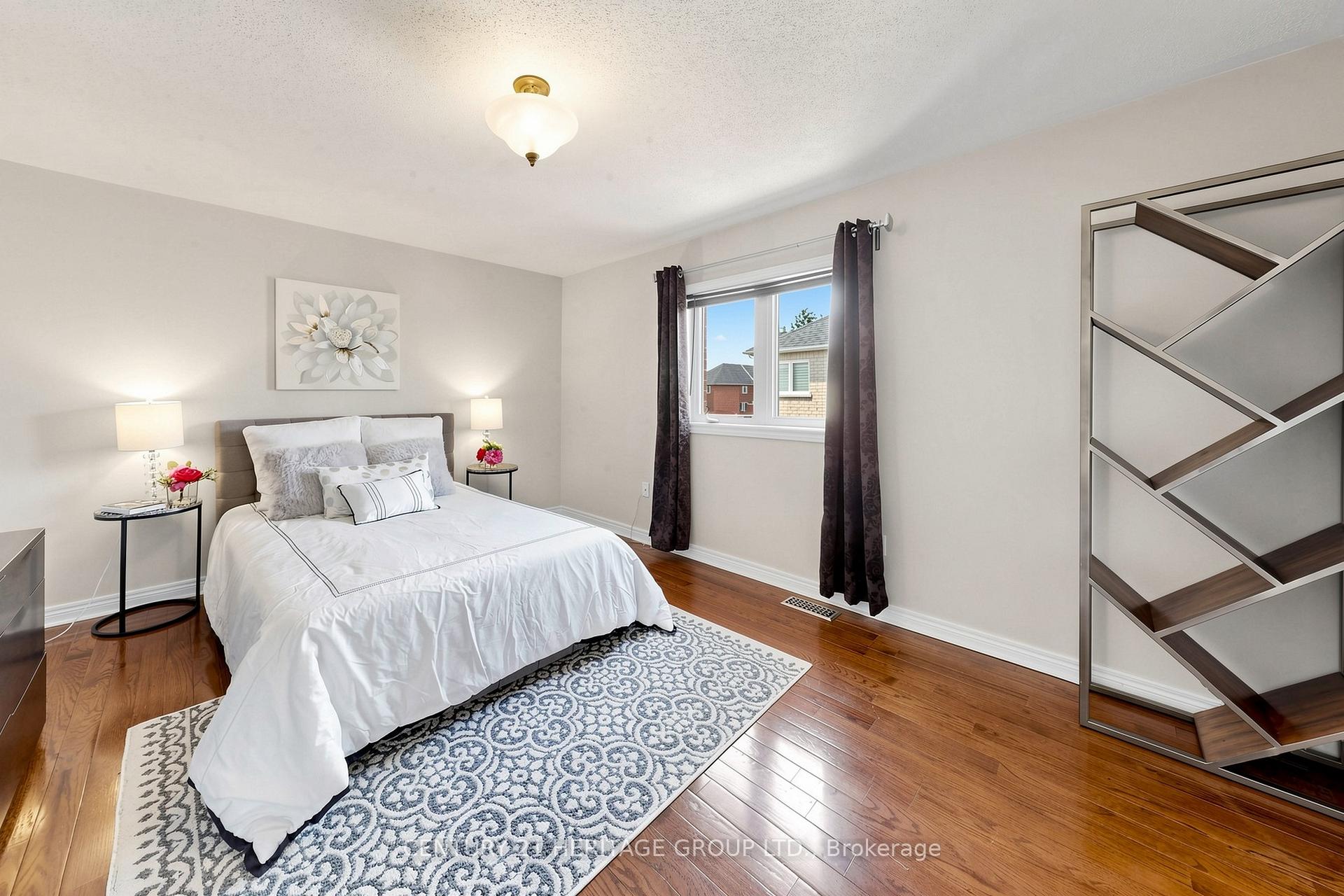 Photo 34 of 4 Mumberson Court, Markham, Cachet — HOMEH