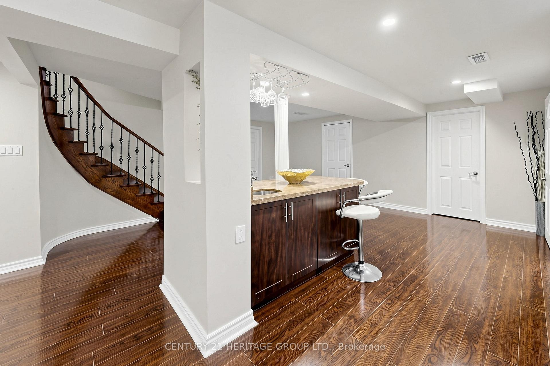 Photo 37 of 4 Mumberson Court, Markham, Cachet — HOMEH