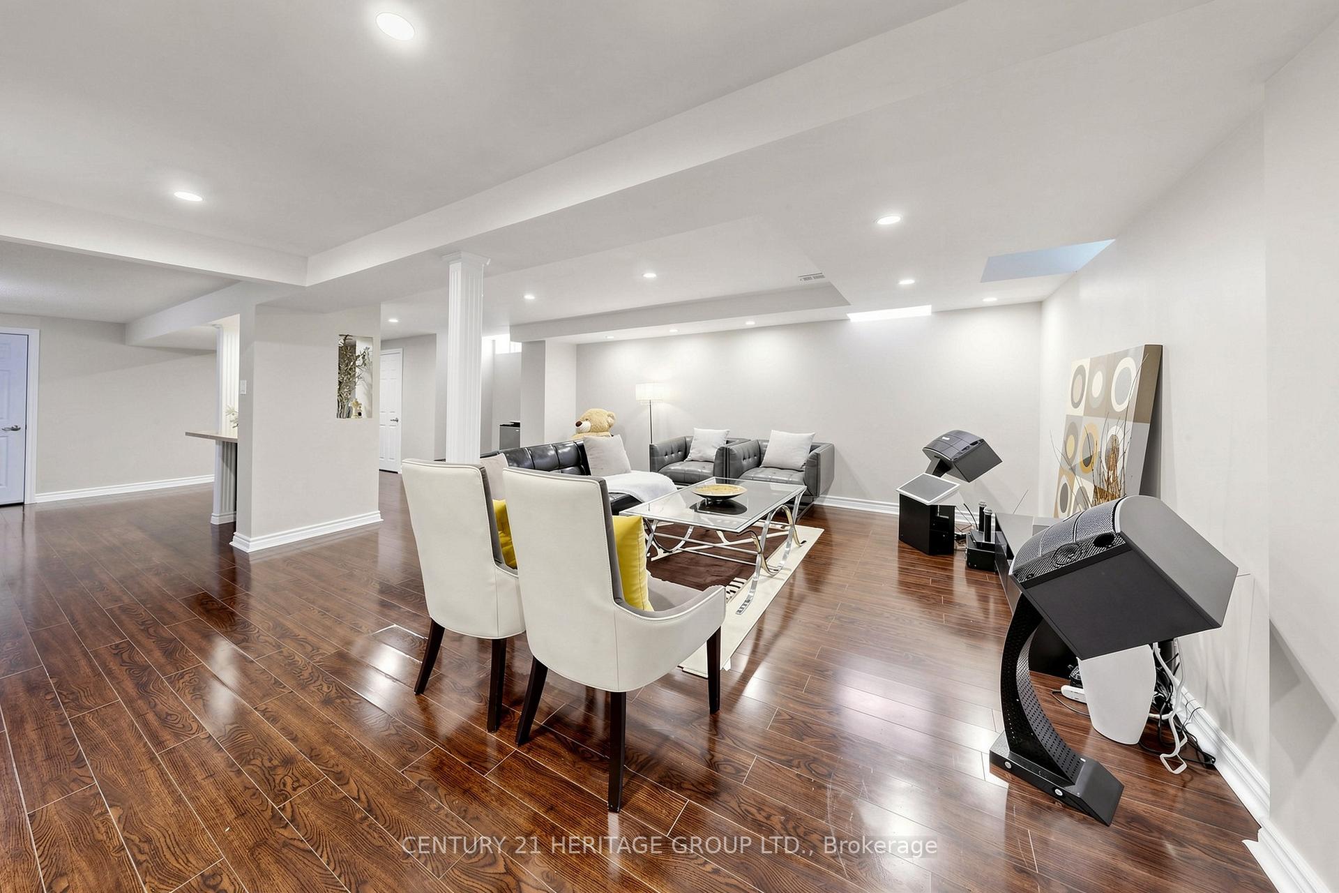 Photo 38 of 4 Mumberson Court, Markham, Cachet — HOMEH