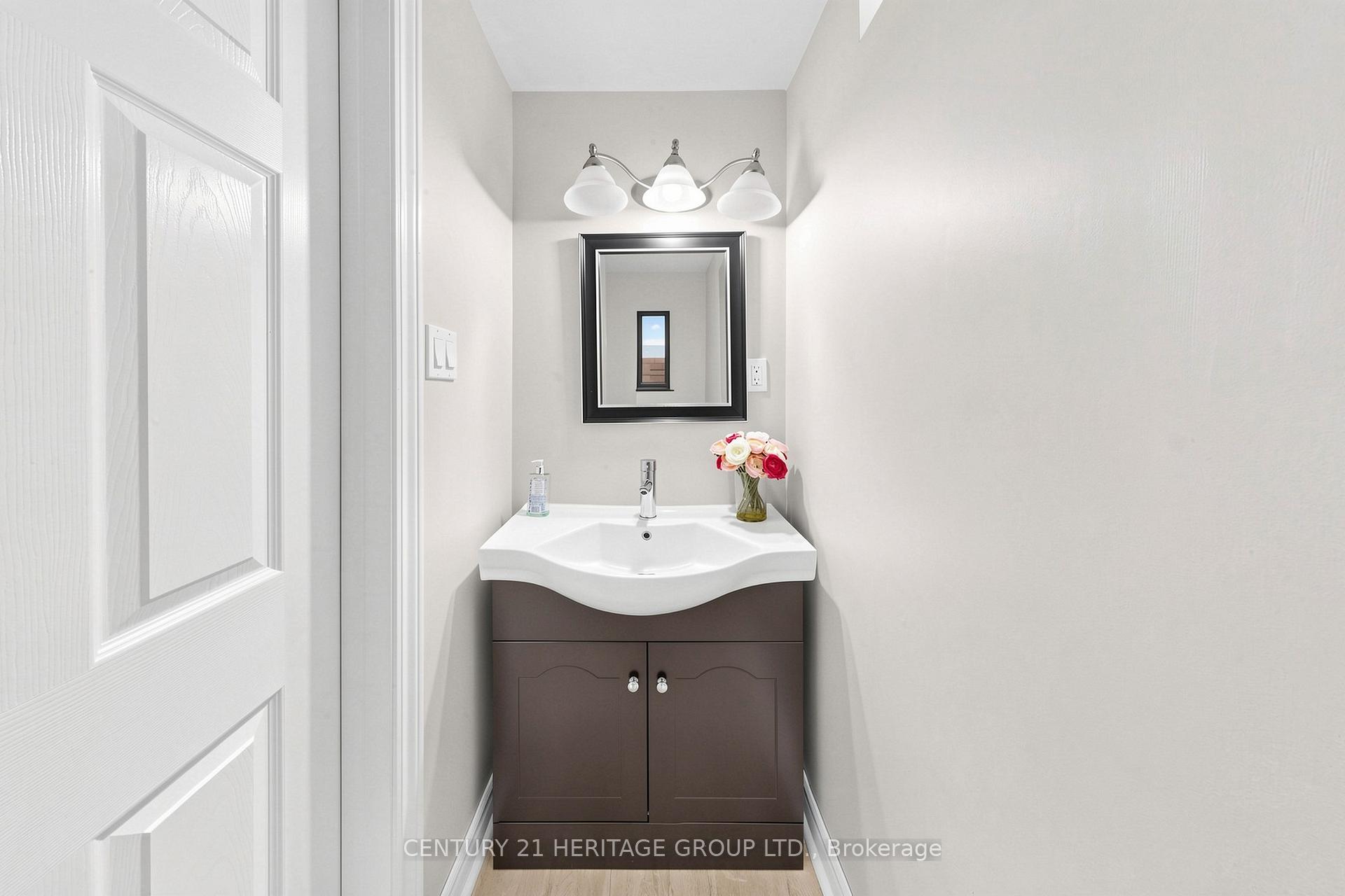 Photo 40 of 4 Mumberson Court, Markham, Cachet — HOMEH