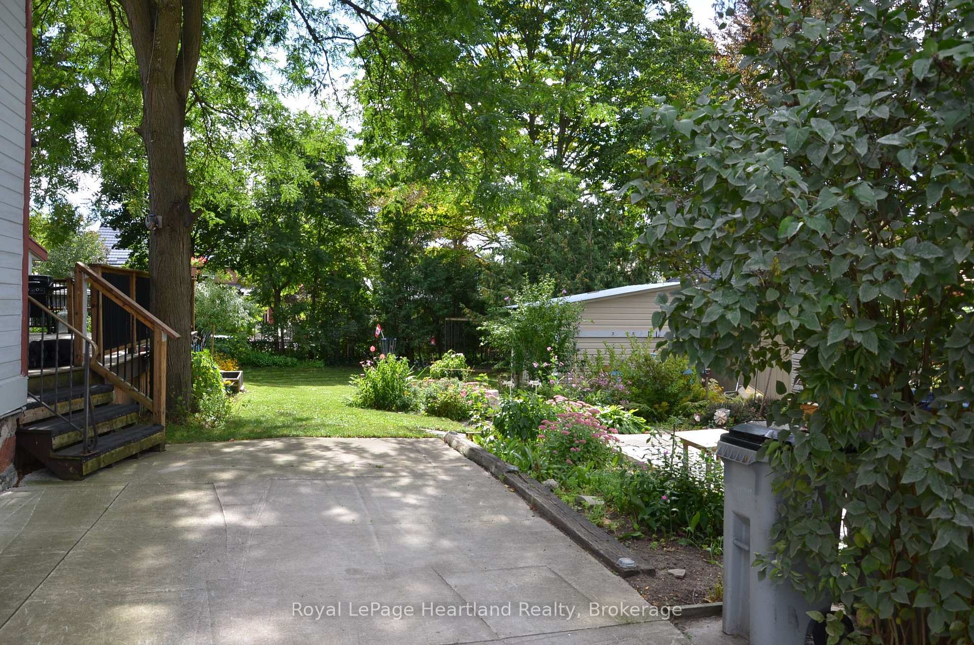 Photo 40 of 32 Rattenbury Street W, Central Huron, Clinton — HOMEH
